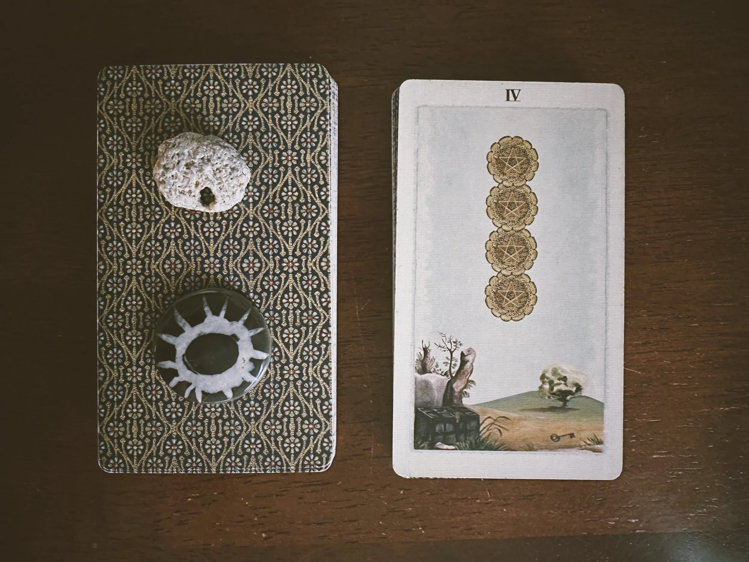 Tarot diary | Four of Pentacles
