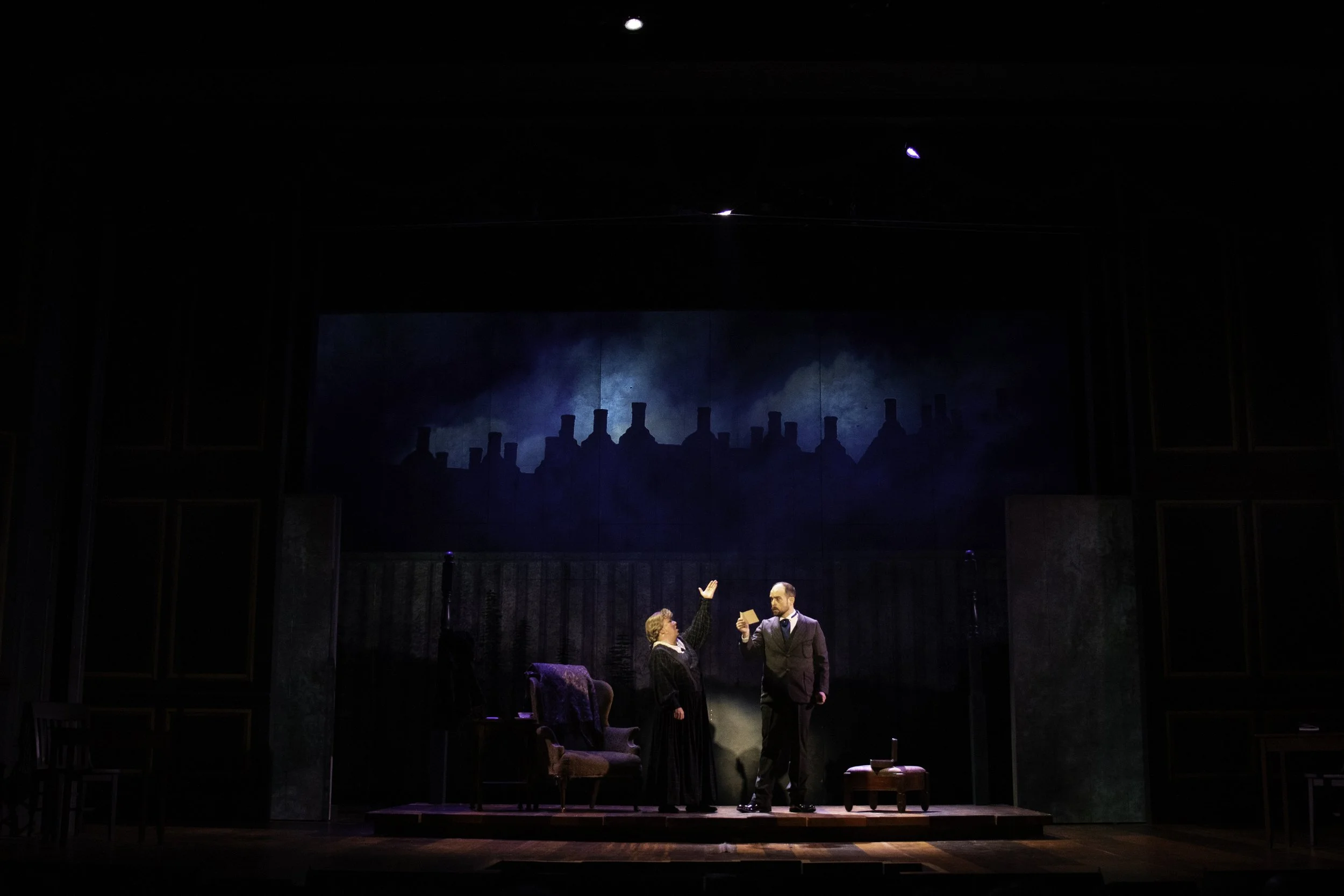 A GENTLEMAN'S GUIDE TO LOVE & MURDER-3.jpg