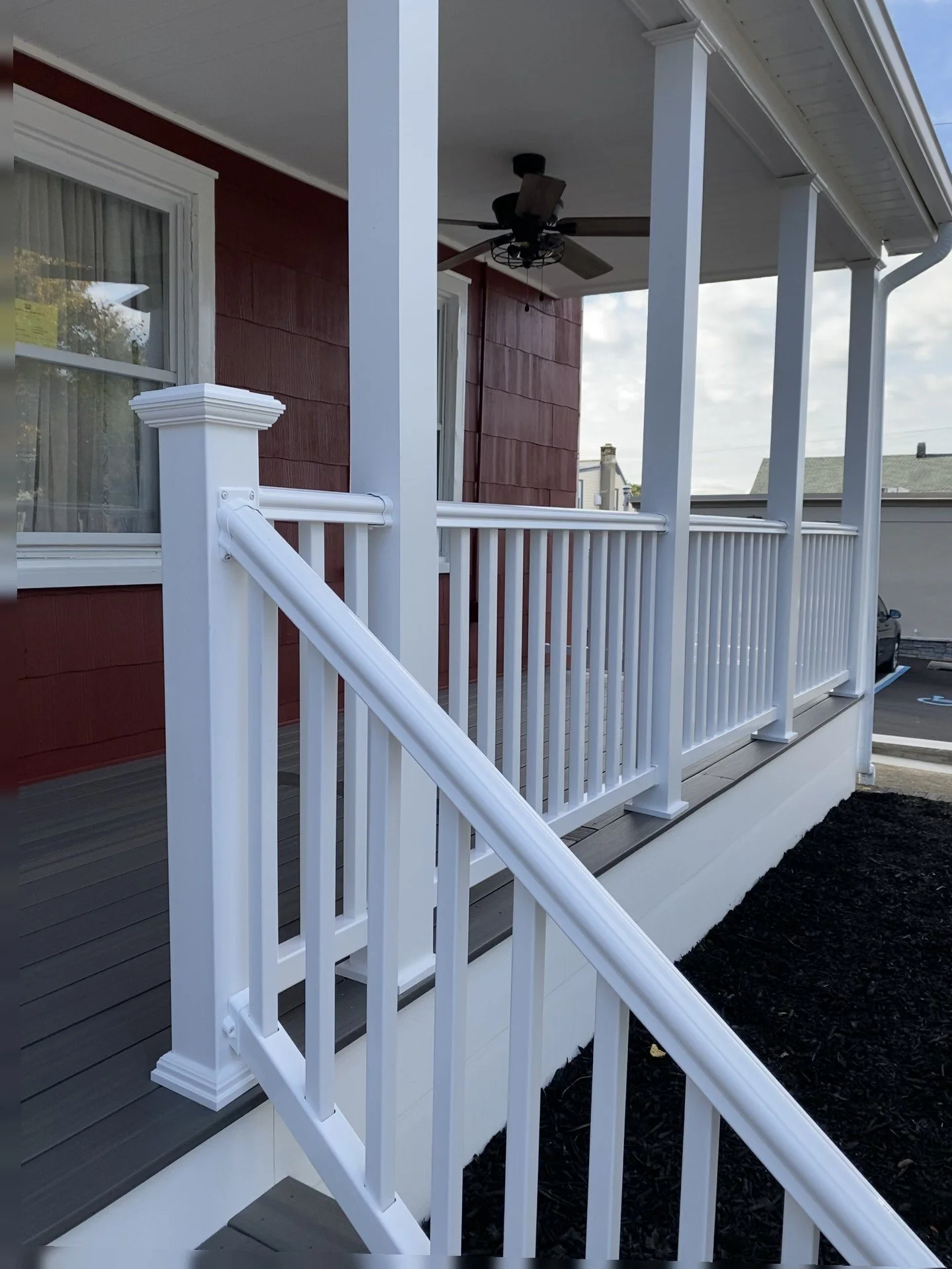 IMG_0982 - frame at 0m2s.jpg