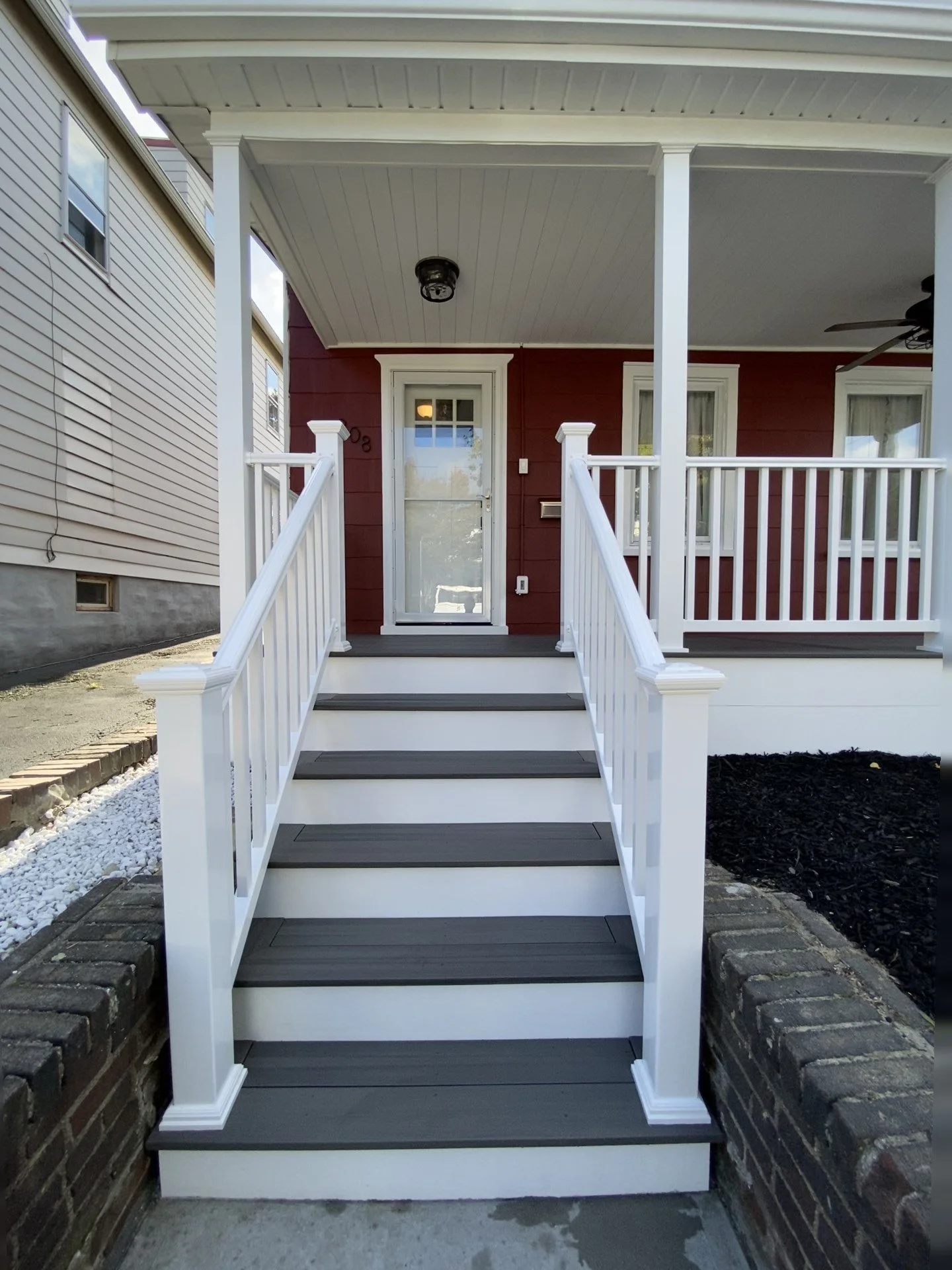 IMG_0990 - frame at 0m2s.jpg