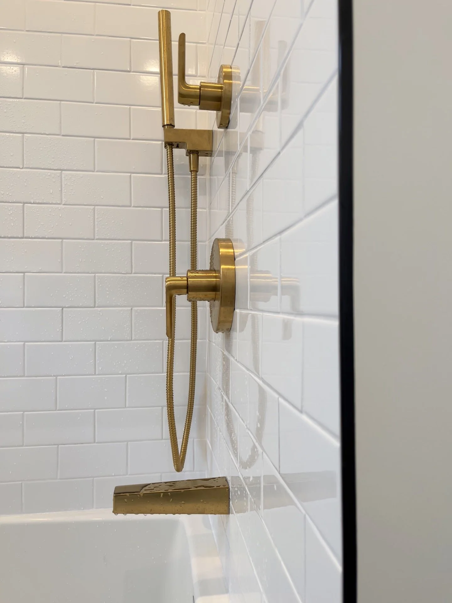 IMG_5764 - frame at 0m0s.jpg