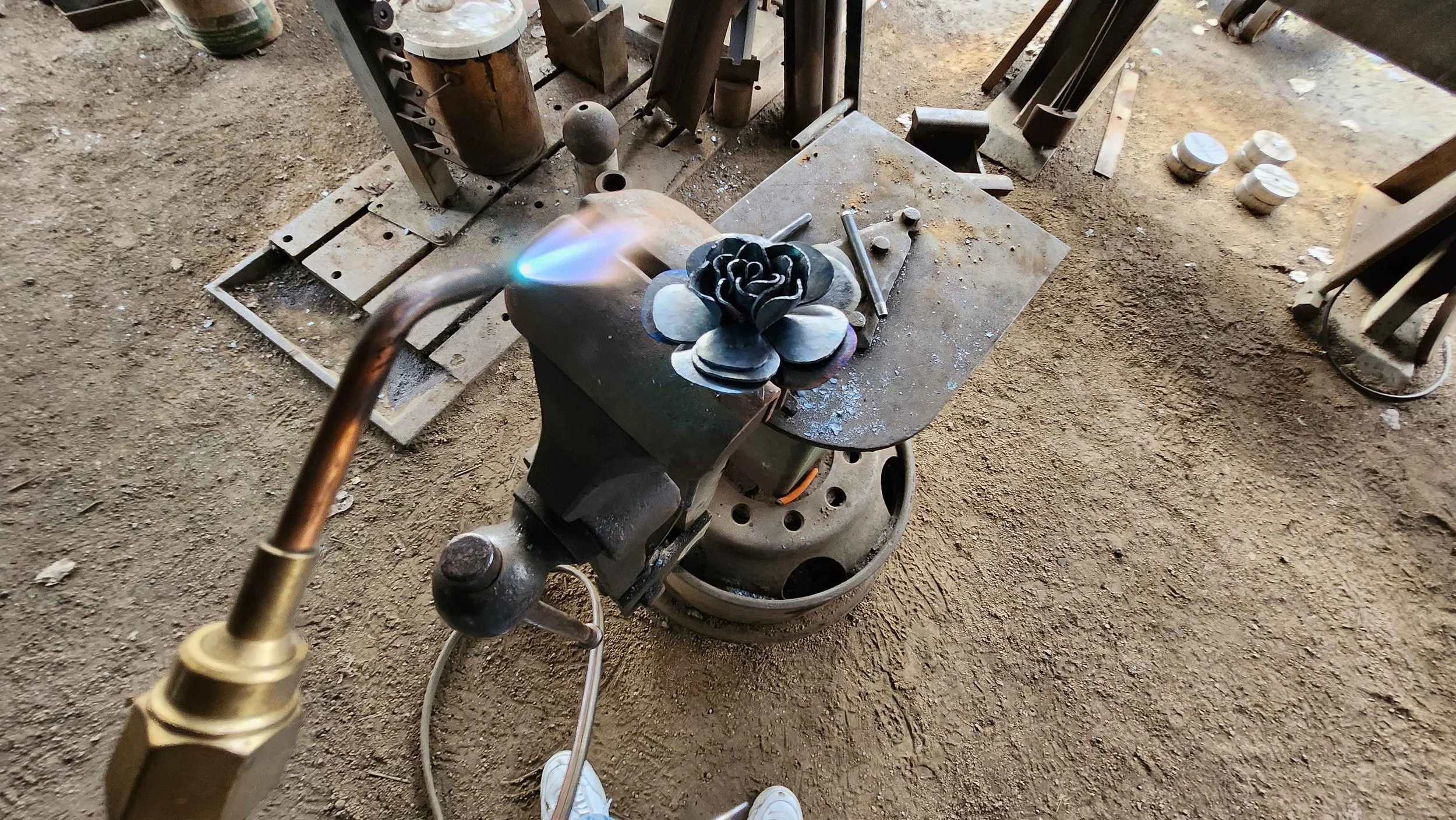 metalrosetorch.jpg
