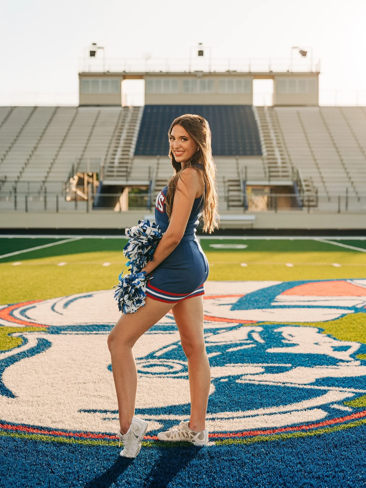 FNL, baby! 

HMUA @looks_by_lorynn