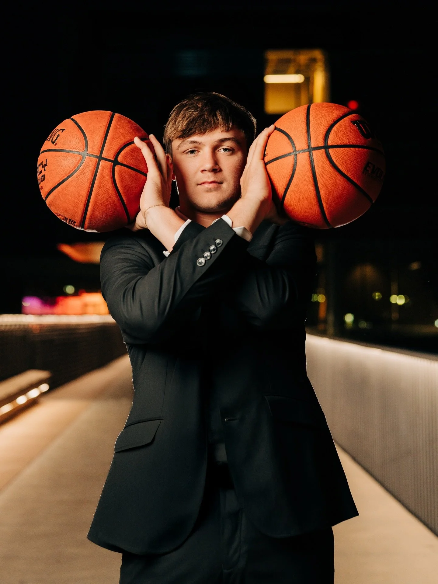 One of my favorite night shot setups of the year! It was so windy after sunset but we made it work 🫰