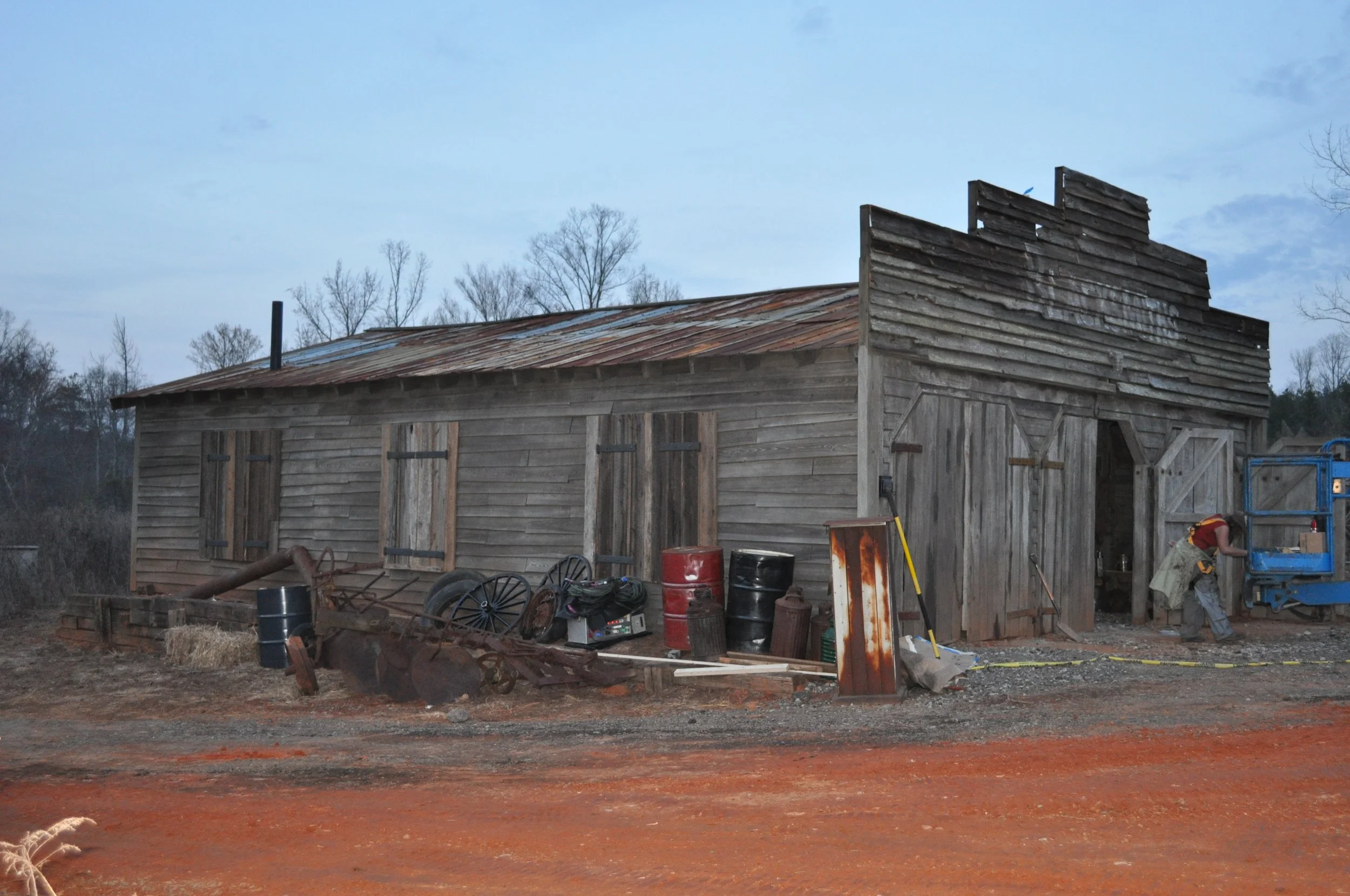 20 Crickets Garage.JPG