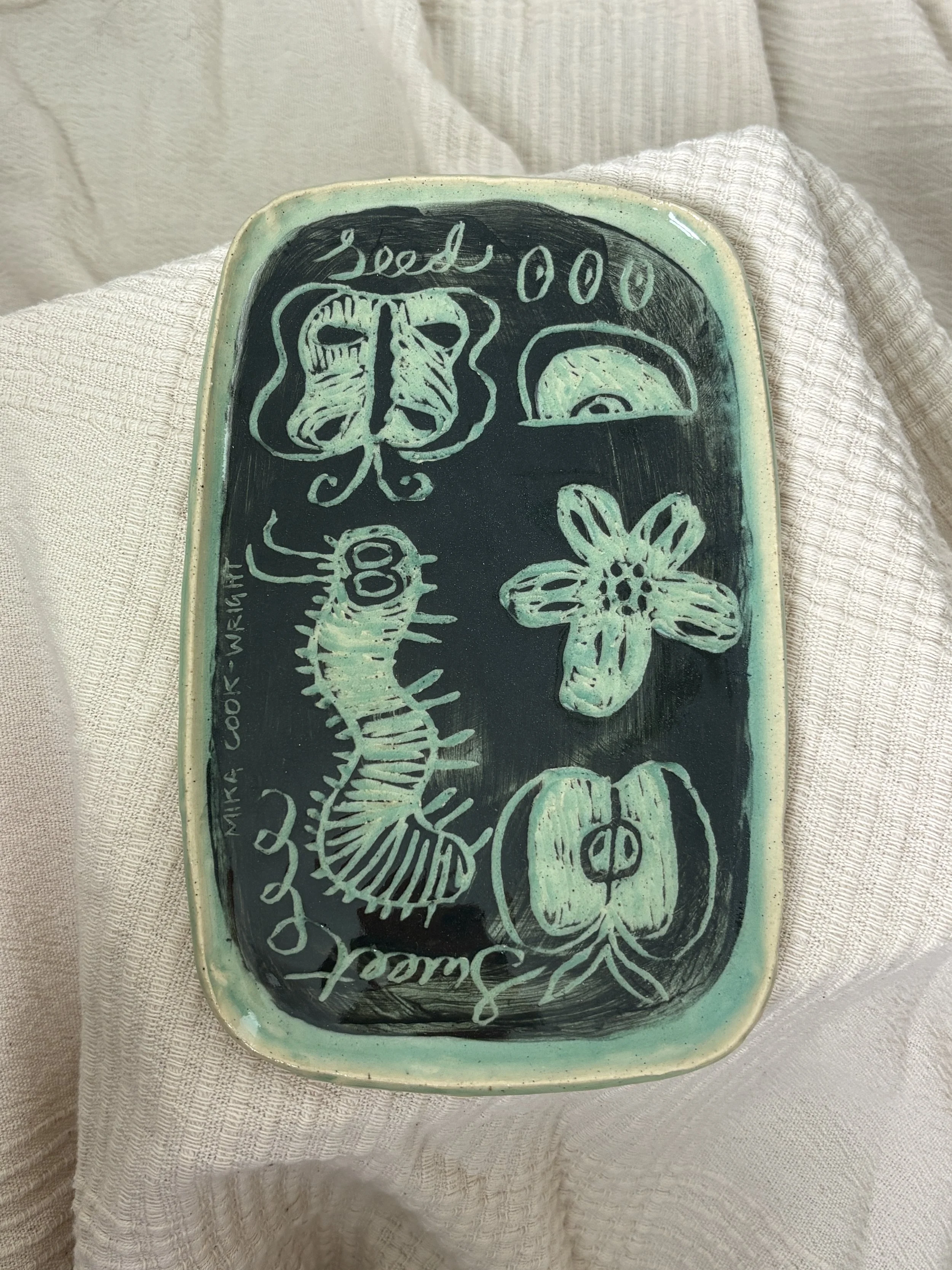 apple plate