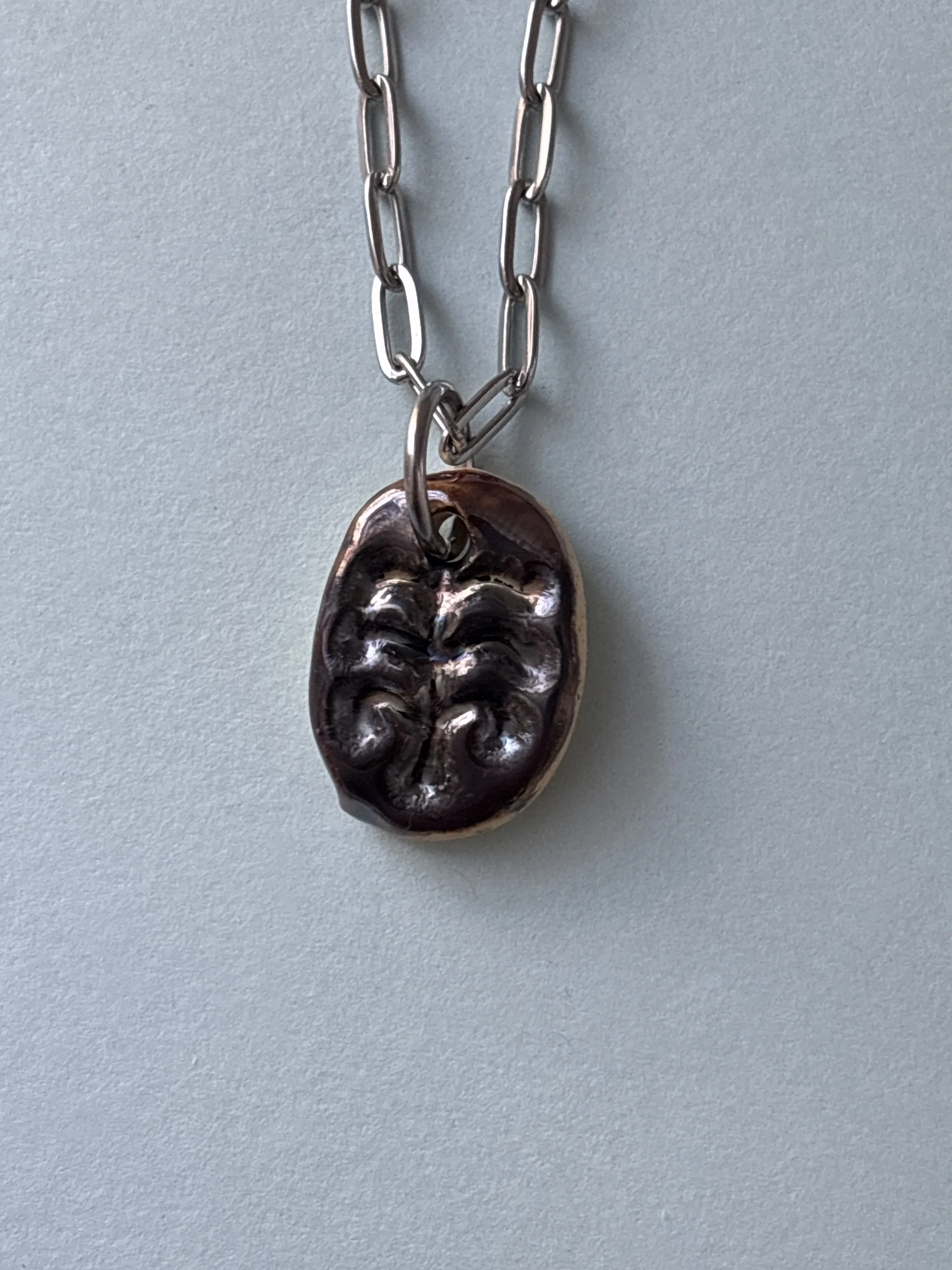metallic tree of life pendant (.6")