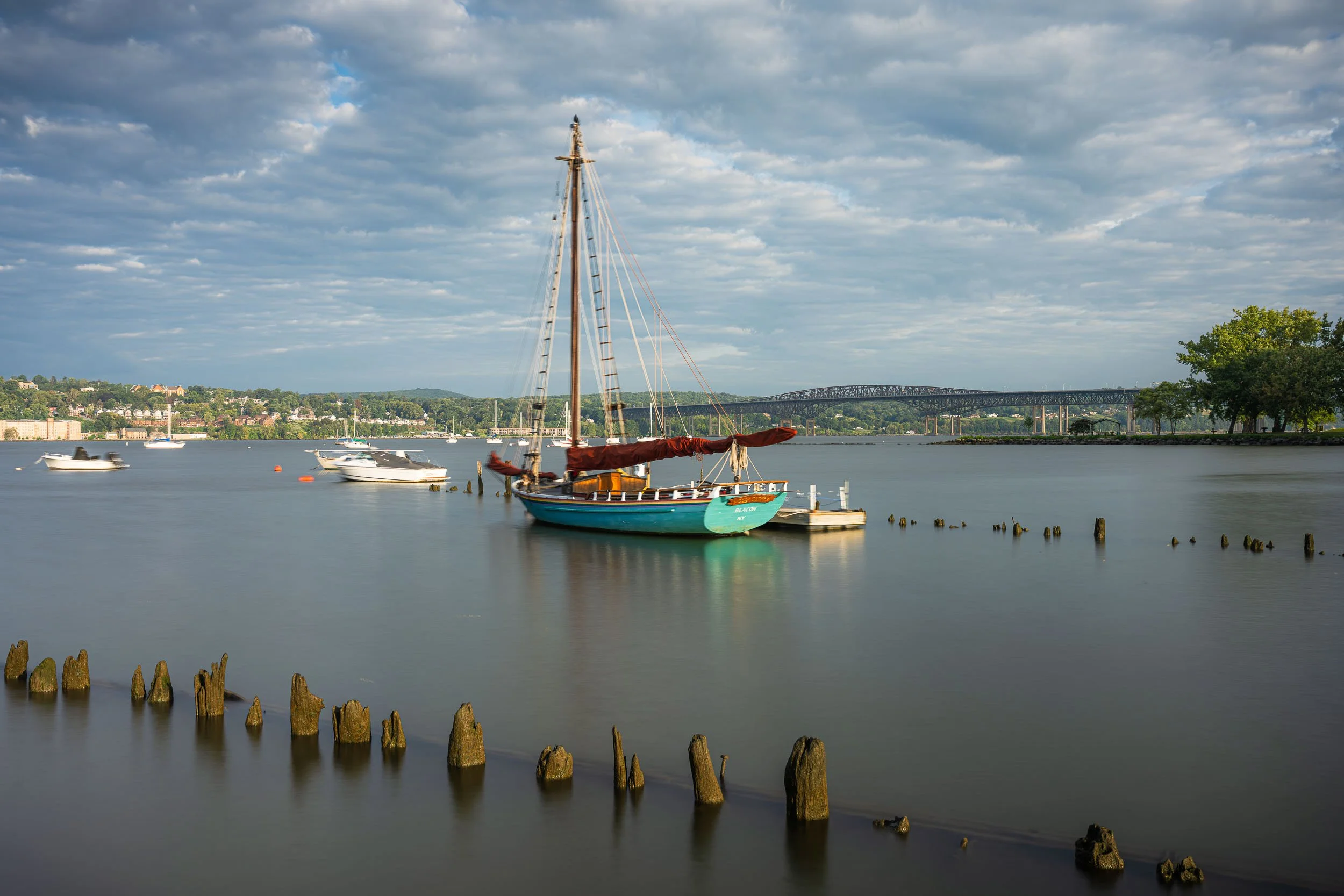 W.G. and the Newburgh-Beacon on the Hudson.jpg