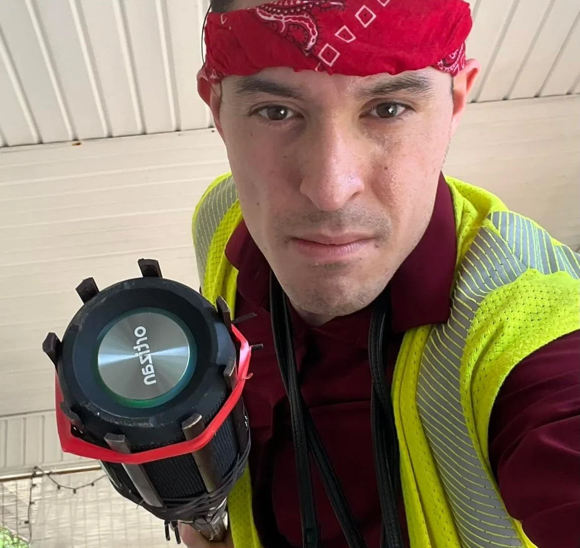 Commoners Don’t Tip