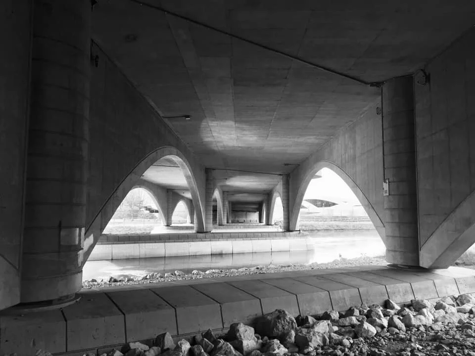 scioto_underBridge.jpg