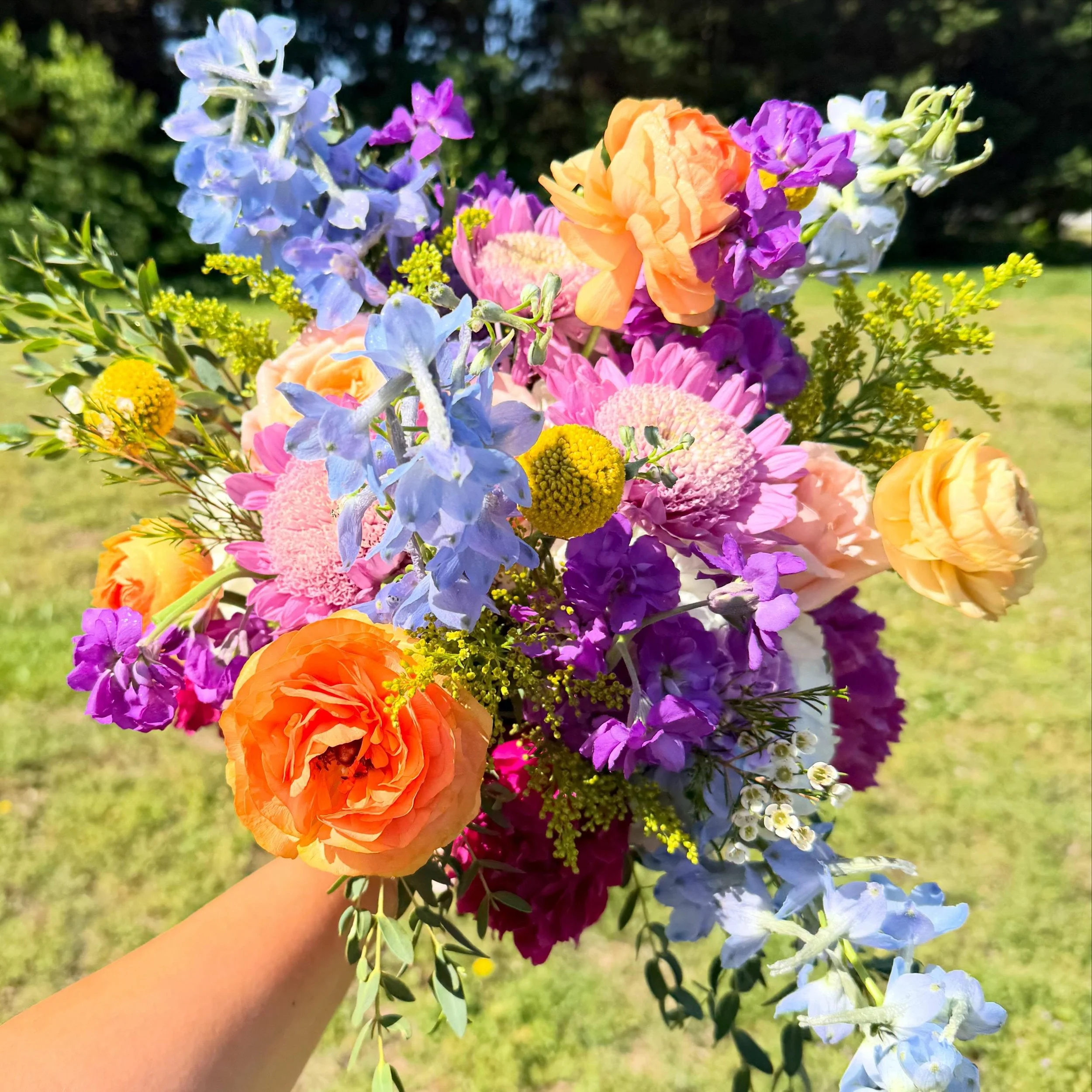 For jackie 🌸

#myeasternshorewedding #wildflowerwedding #colorfulwedding #2026bride