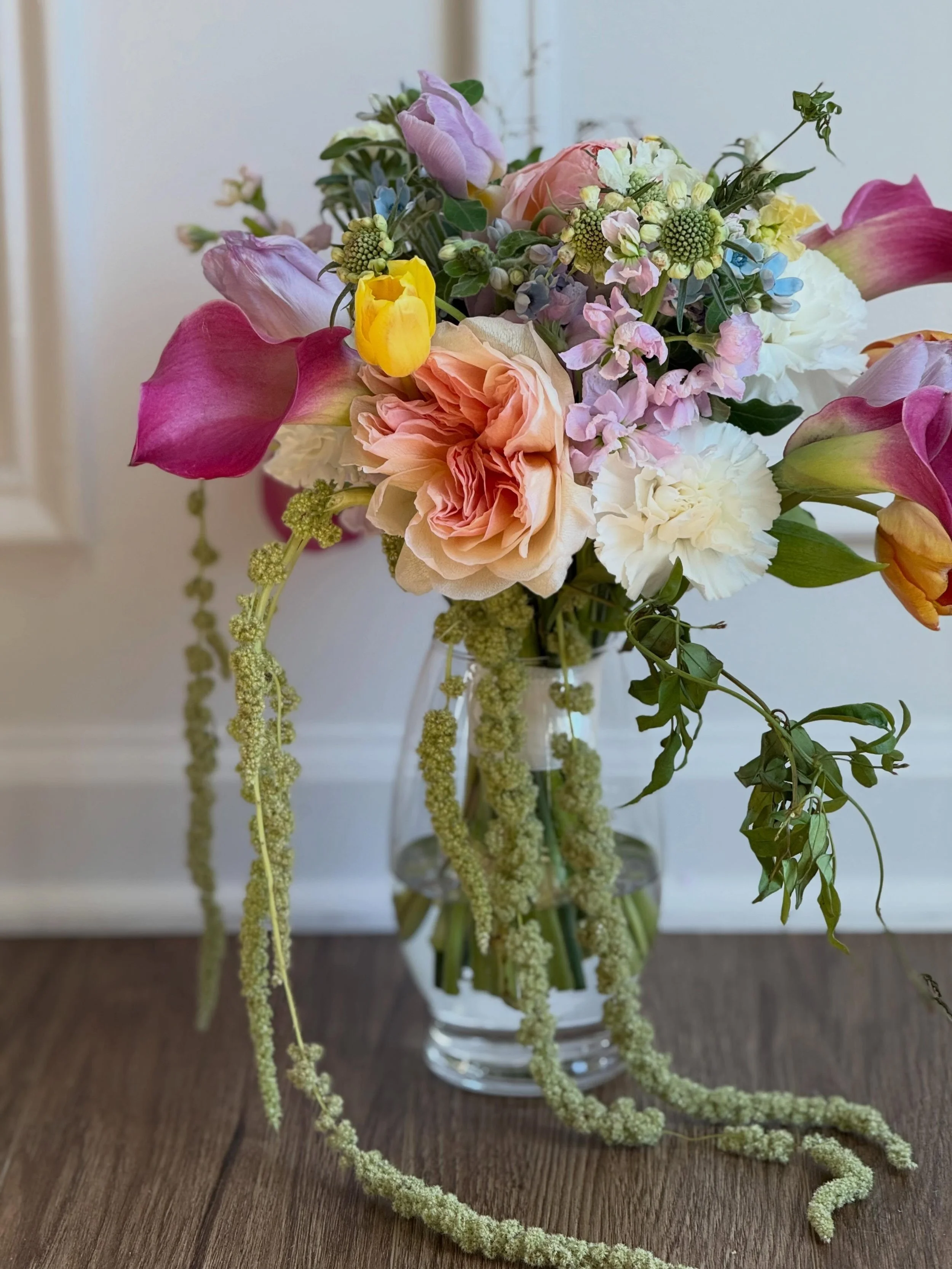 So special to be putting together colorful bouquets for lovely people 
🌷
