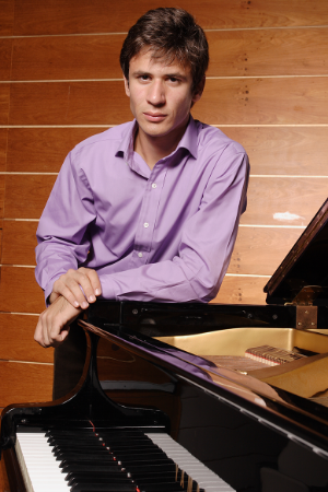 Christian Buda, pianistApril 2015