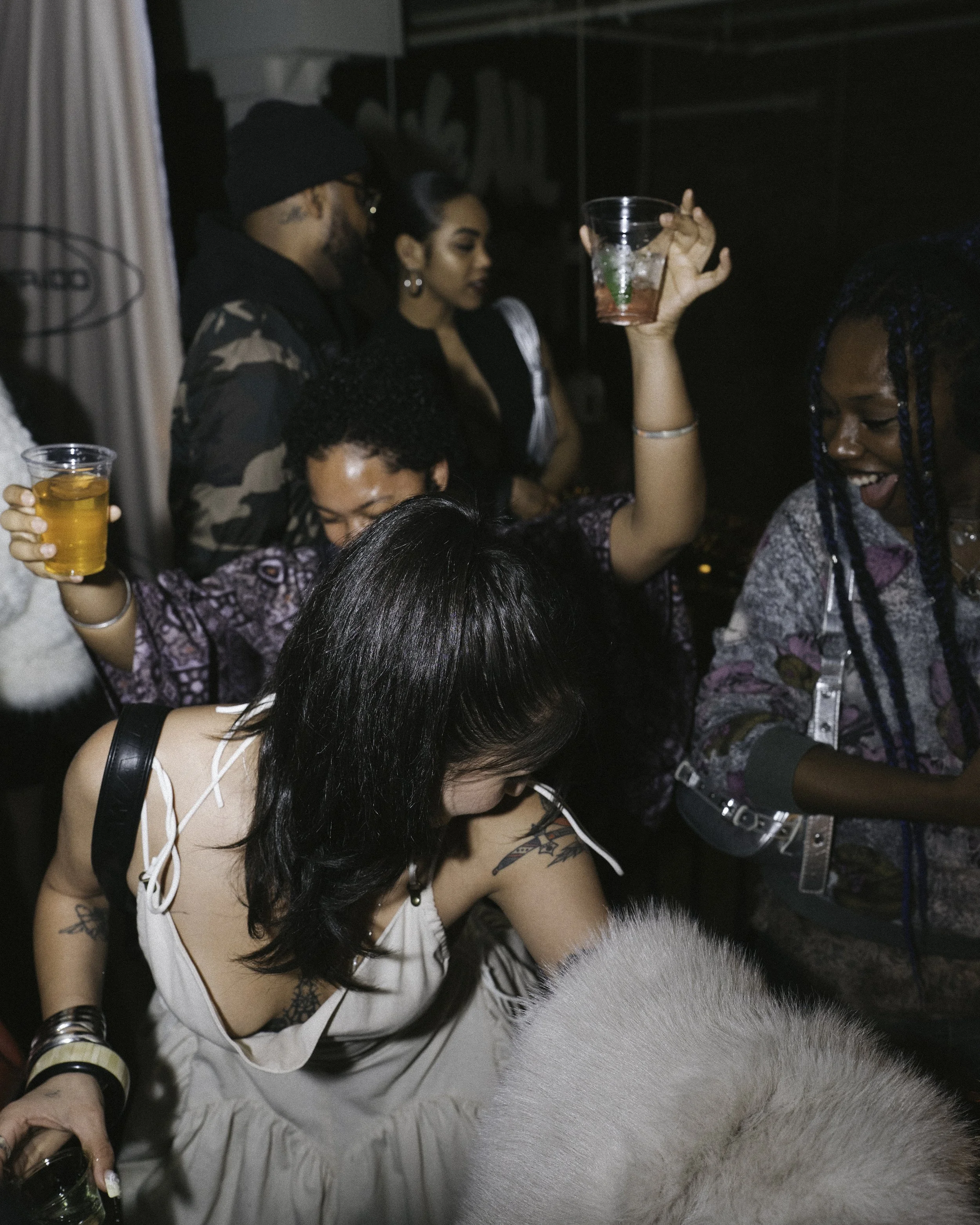 Garment Radio New Years-0153.jpg