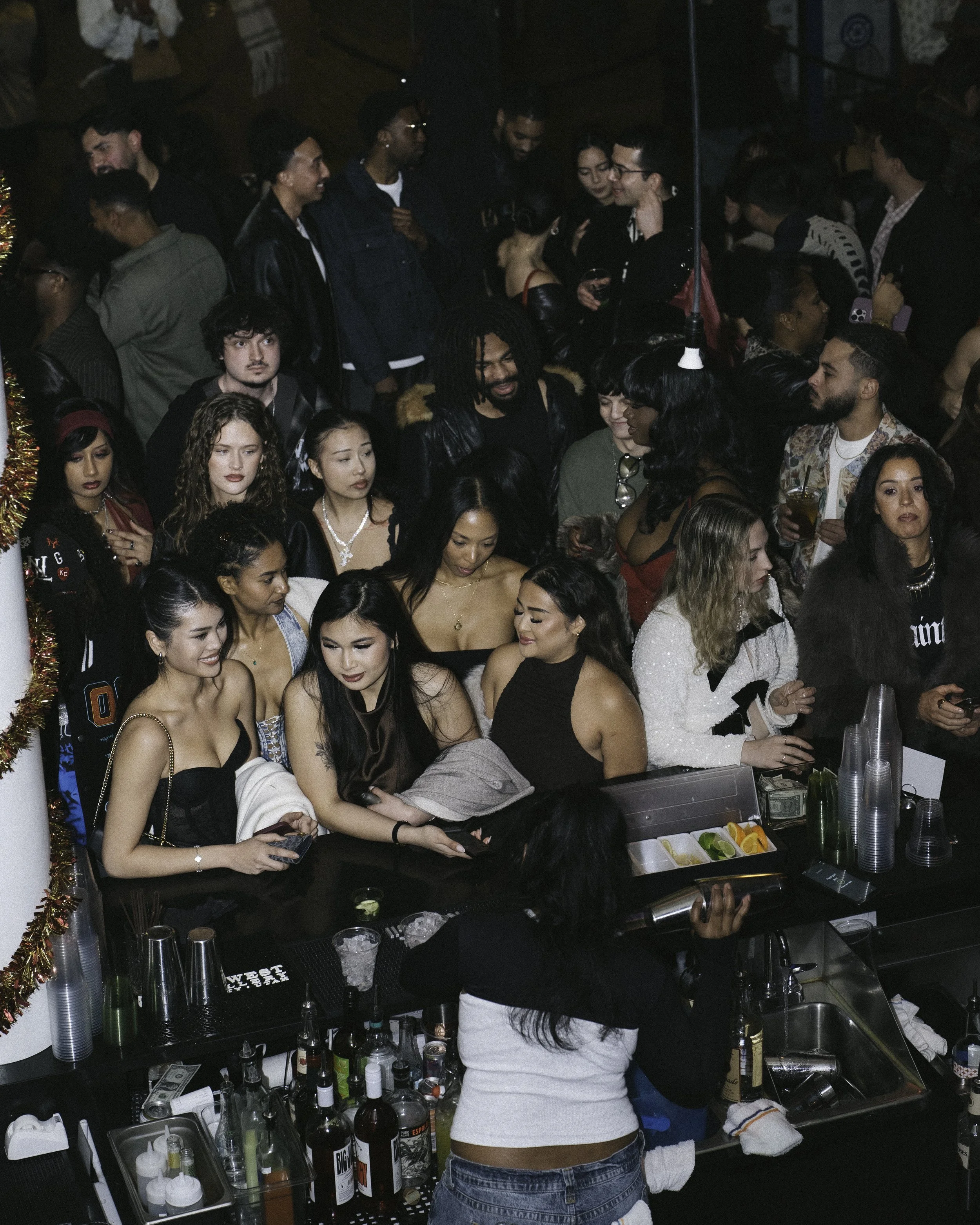 Garment Radio New Years-0147.jpg