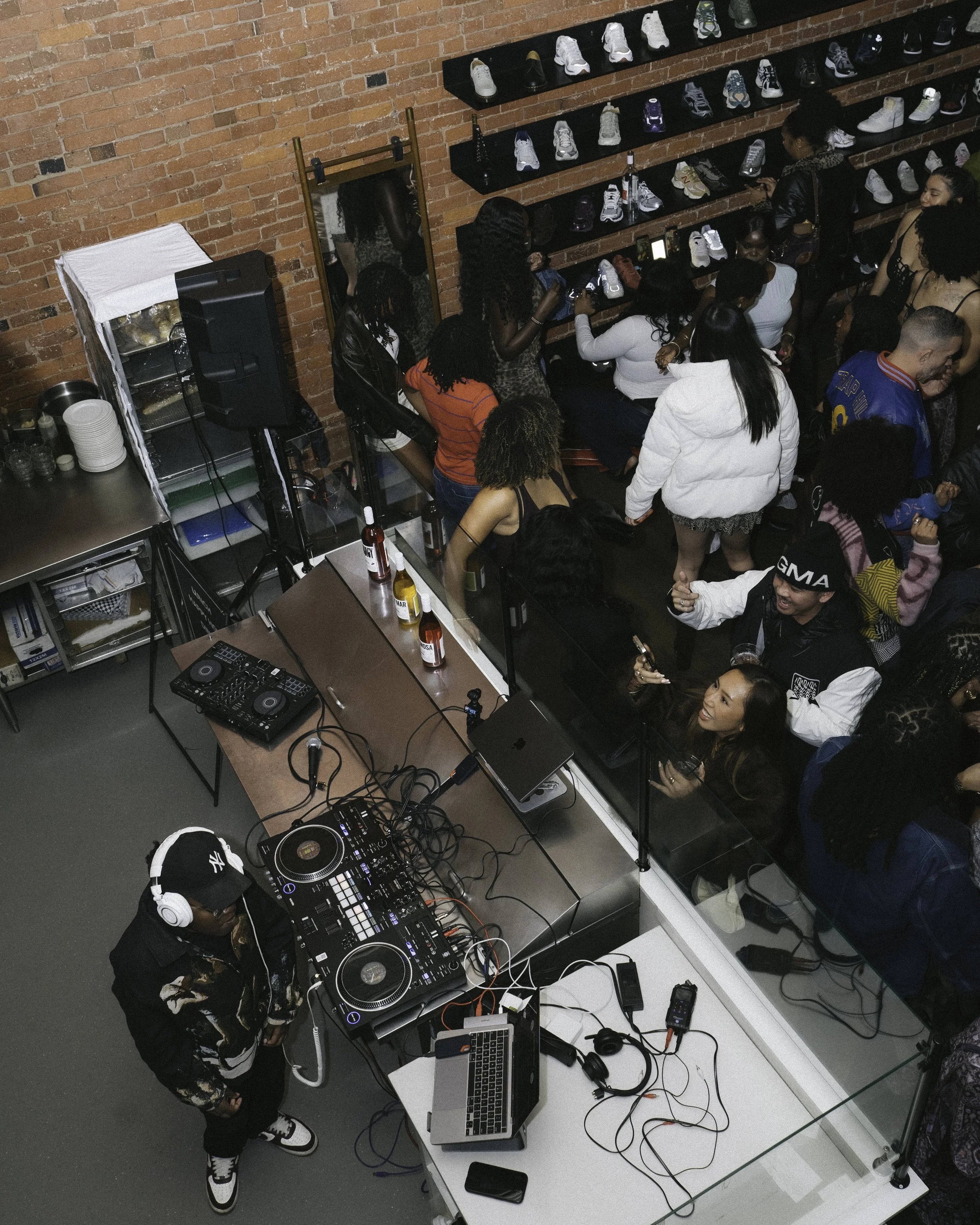 Garment Radio New Years-0222.jpg