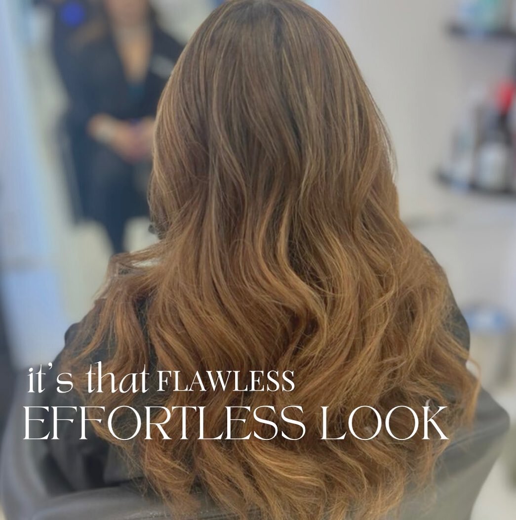 Embrace the flawless and effortless vibes with our latest look. Your hair, our canvas✨ #hairgoals #effortlessbeauty