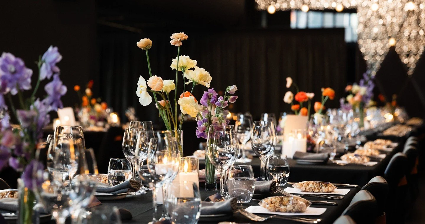 Day vs night at The Grand Room 💫⁠
⁠
The Grand Room accommodates up to 150 guests for seated events and is a highly versatile space, fully customisable to bring your vision to life.⁠
⁠
By day, vast floor-to-ceiling windows flood the room with natural