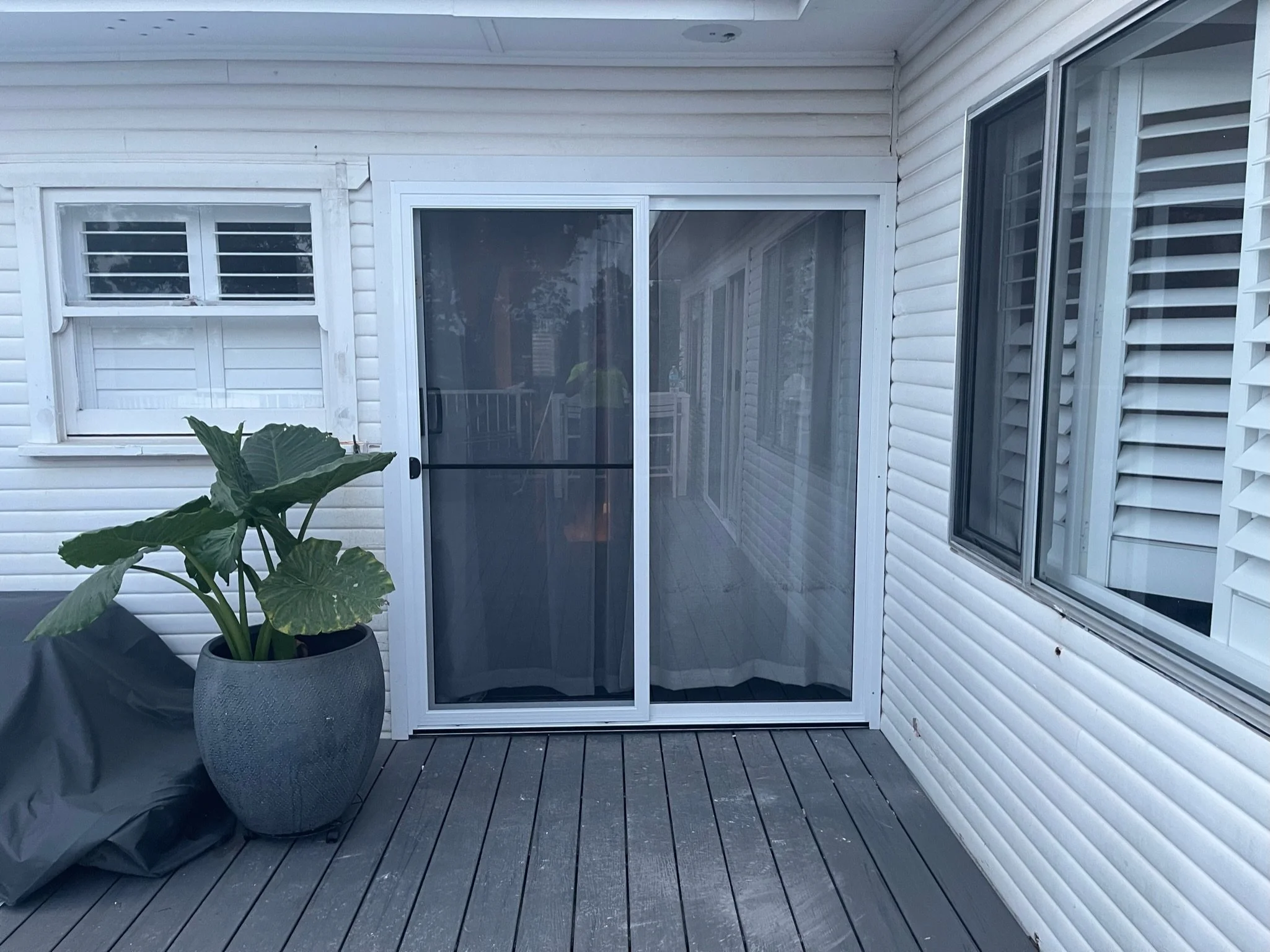 Aluminium Door Installation.JPG