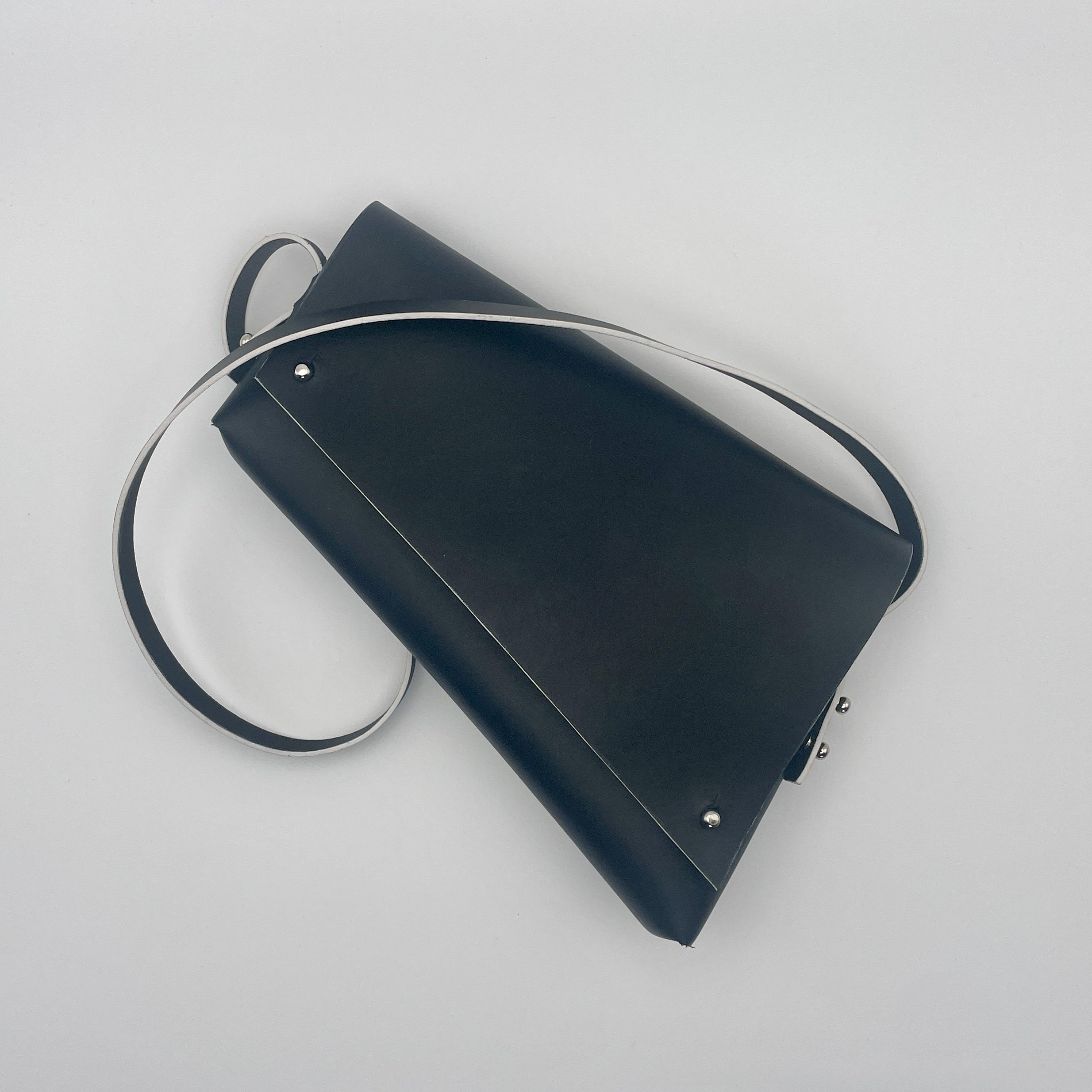 Tilt Bag