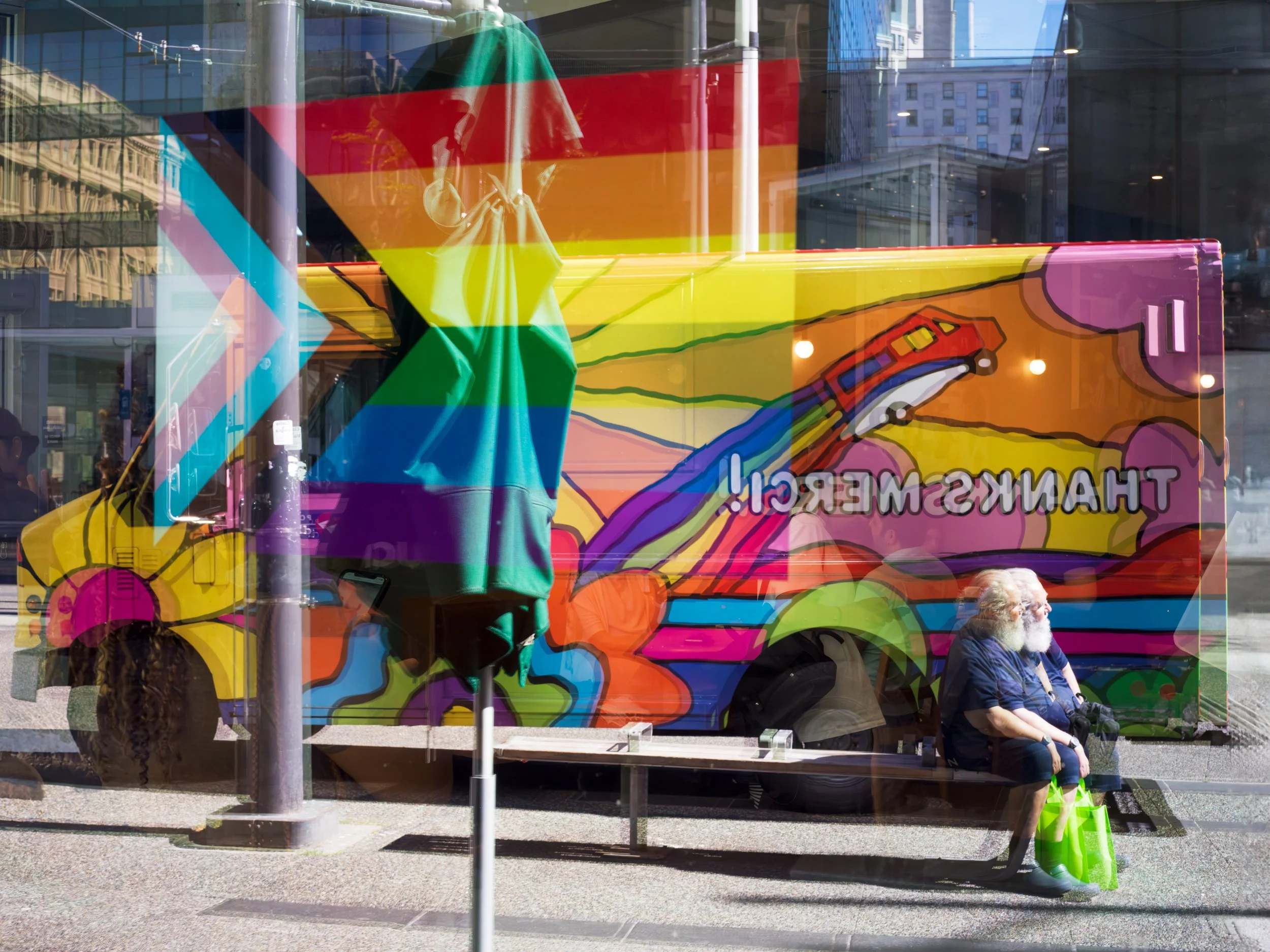 Laura Williams Photography_street scene-Vancouver_reflection_mirror-18.jpg