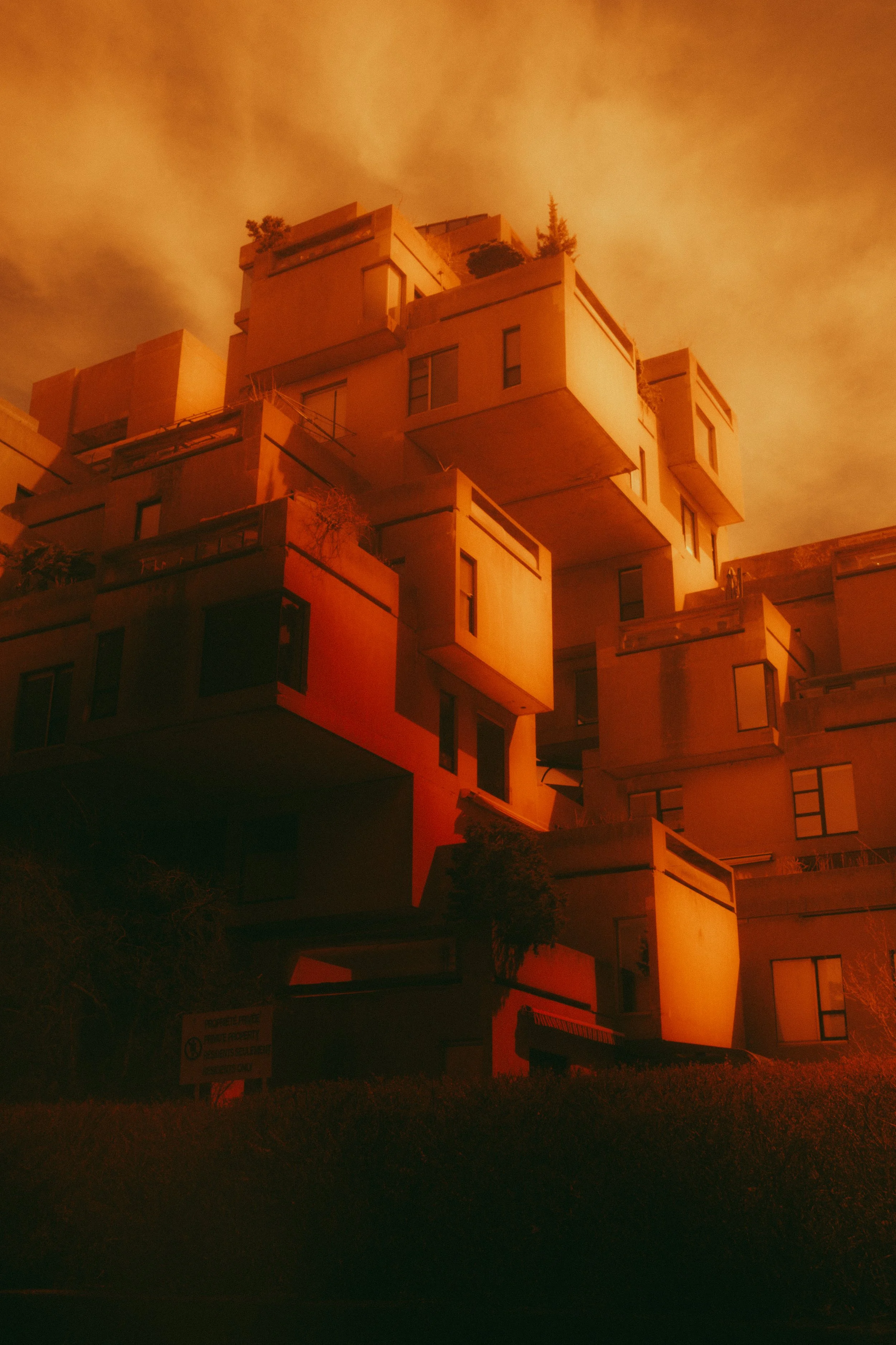 09_COMBUSTIONS_THEO-SCHORNSTEIN.jpg
