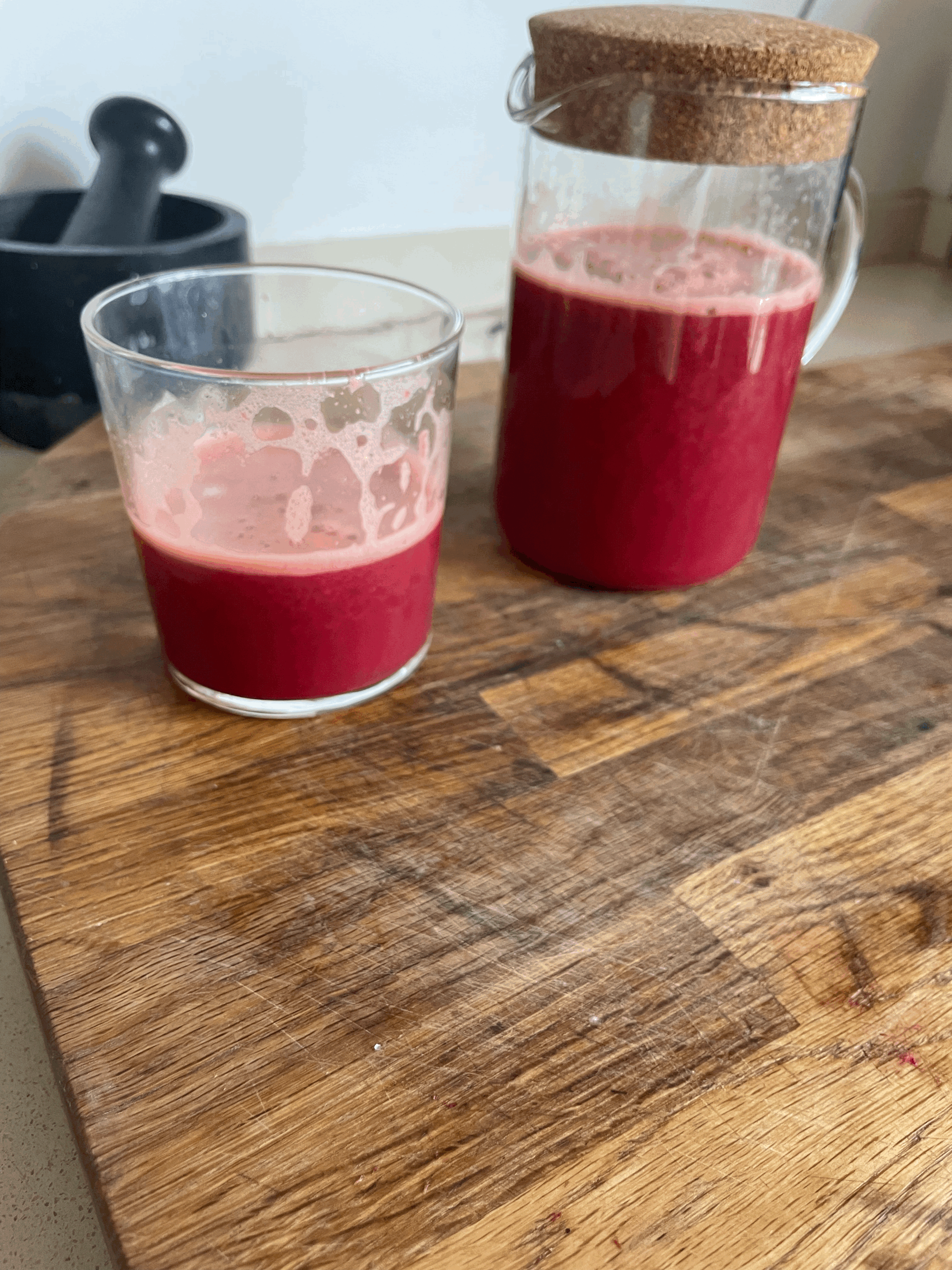 Apple, Beet &amp; Ginger: A Juice for the Turning of the Season
