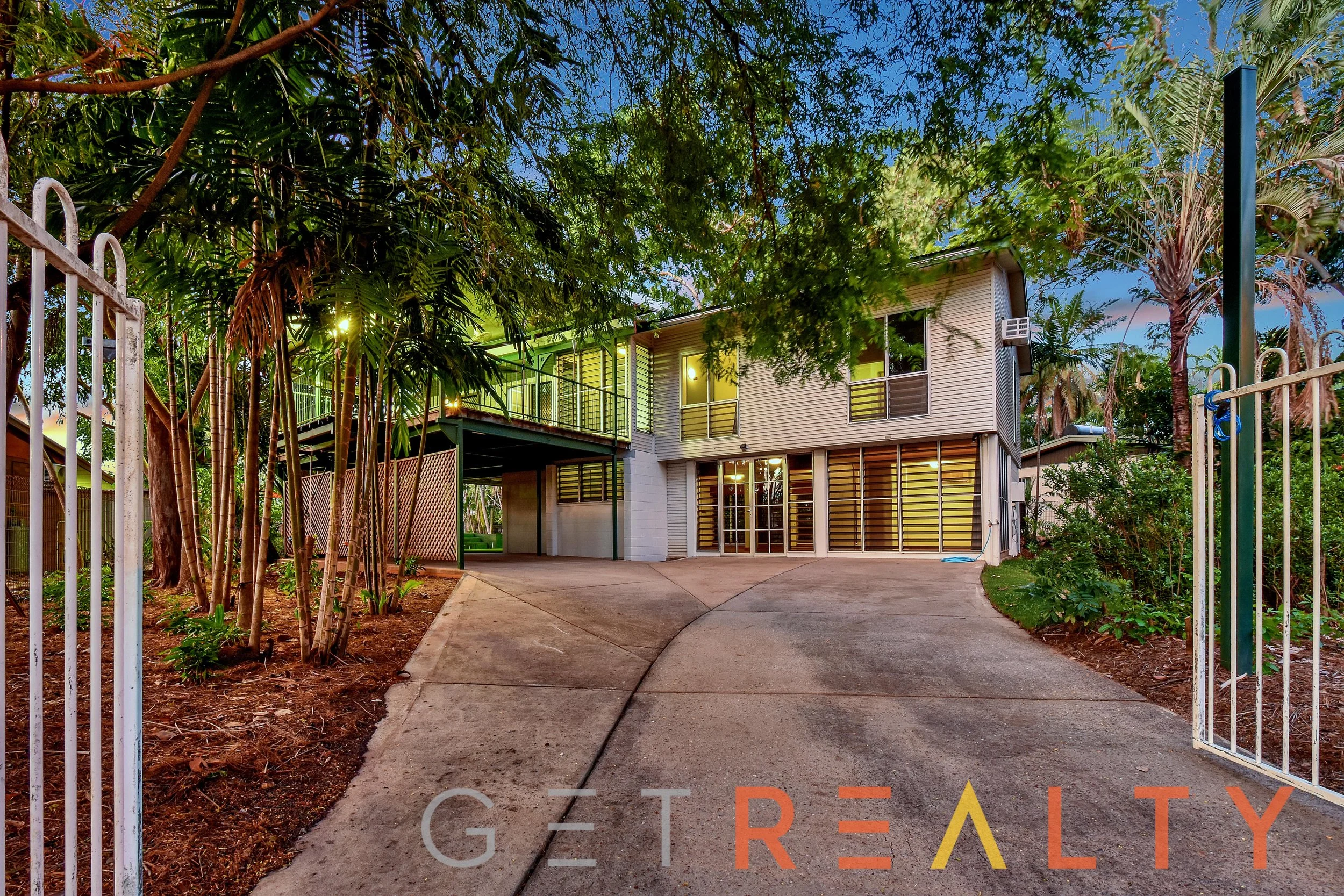 6 Minorelli Court, Gray, Gray - Thumbnail 2