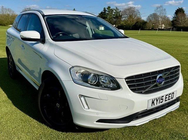 VOLVO XC60 SE LUX NAV 2.0 D4 AUTO 2015  EURO 6