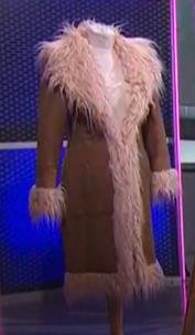 Example of the coat Odile wore