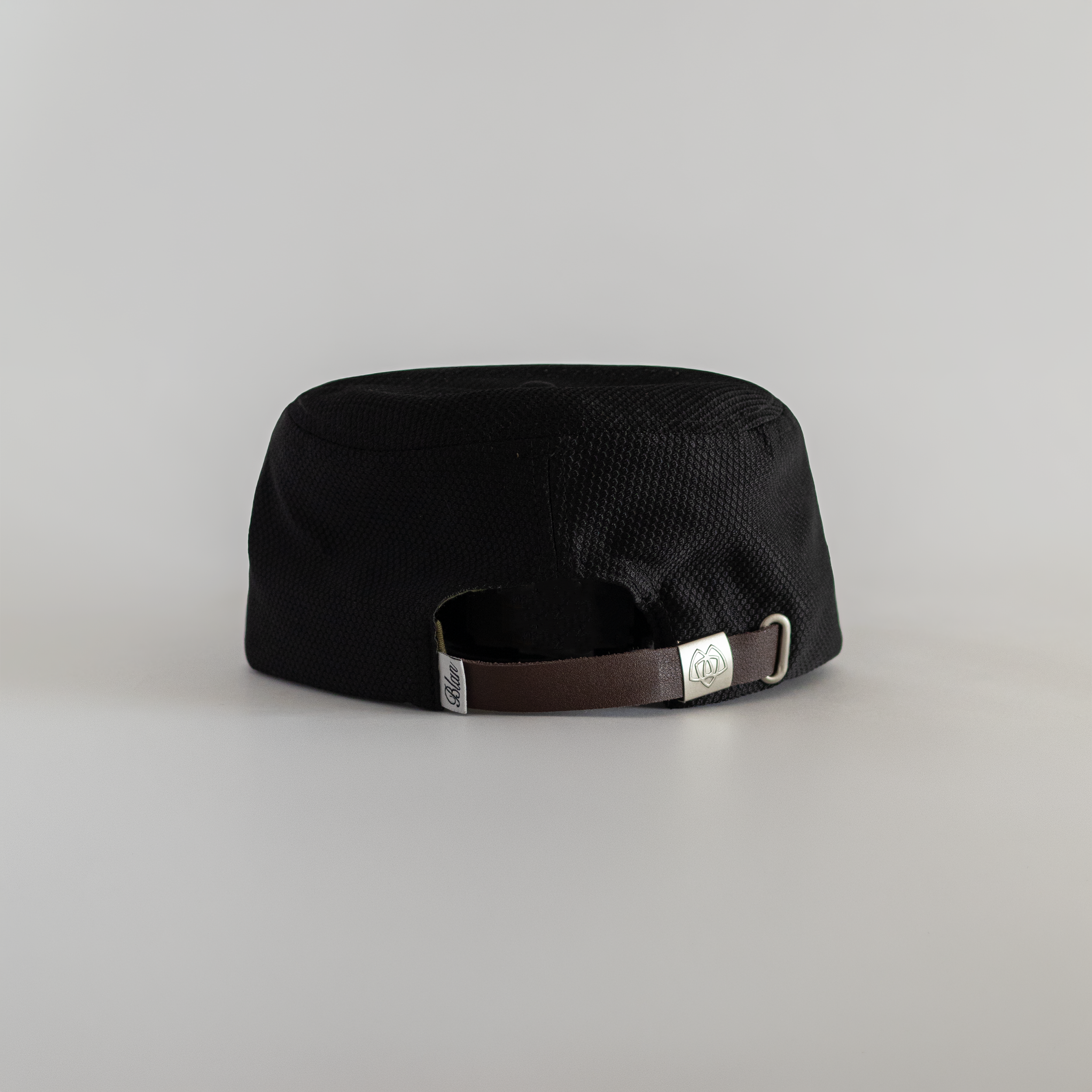 sashiori hat back.png