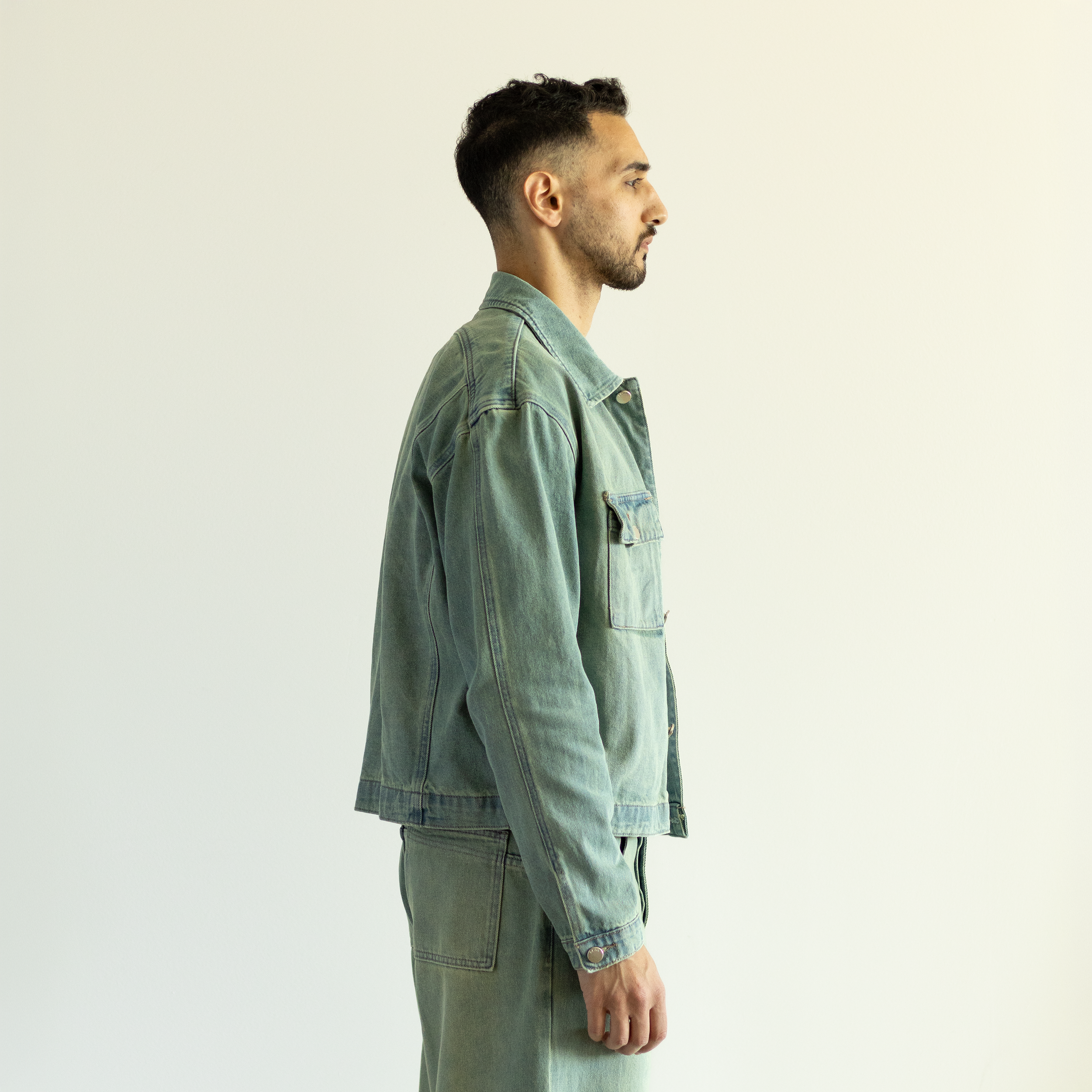 sunwash jacket right.png
