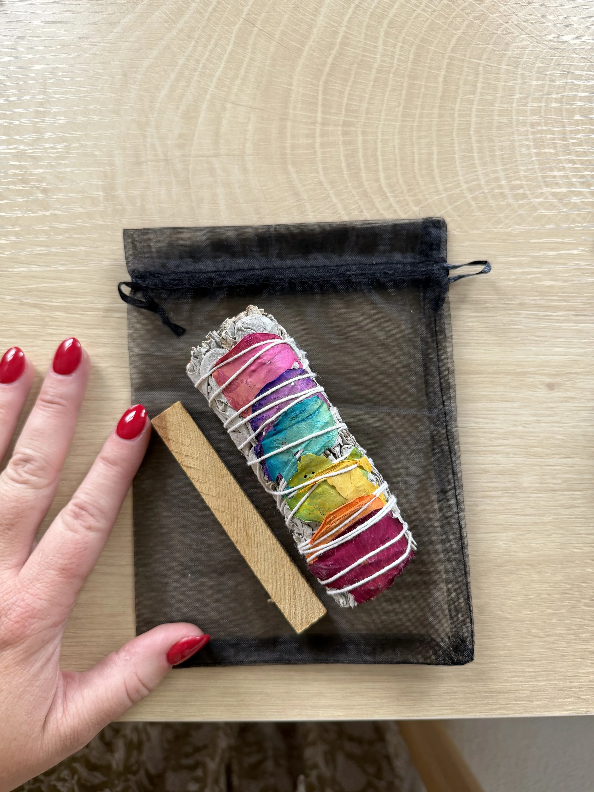 Sage Bundle 6 (Chakra Rose; Palo Santo)