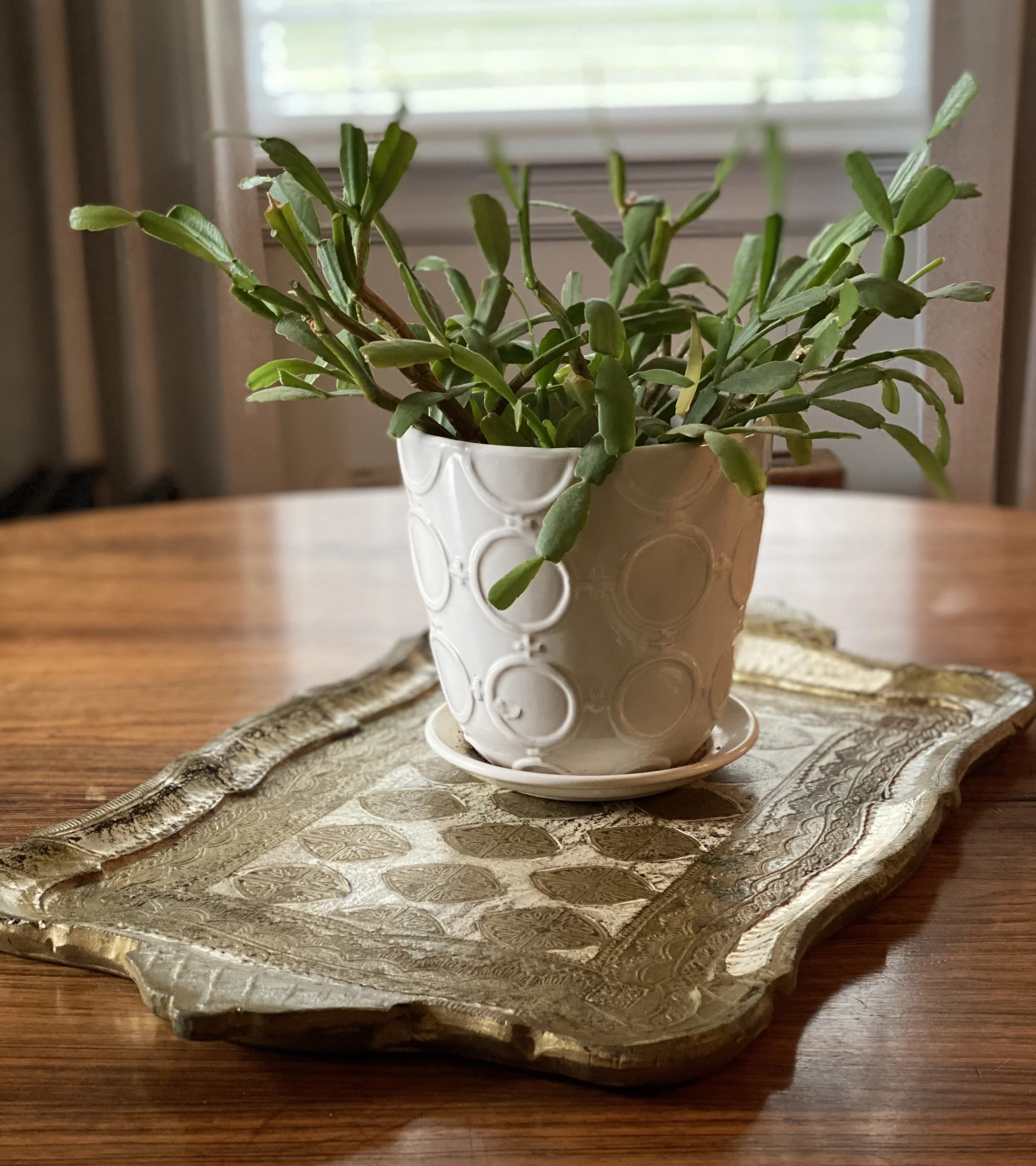 Vintage Gold/ White Tray