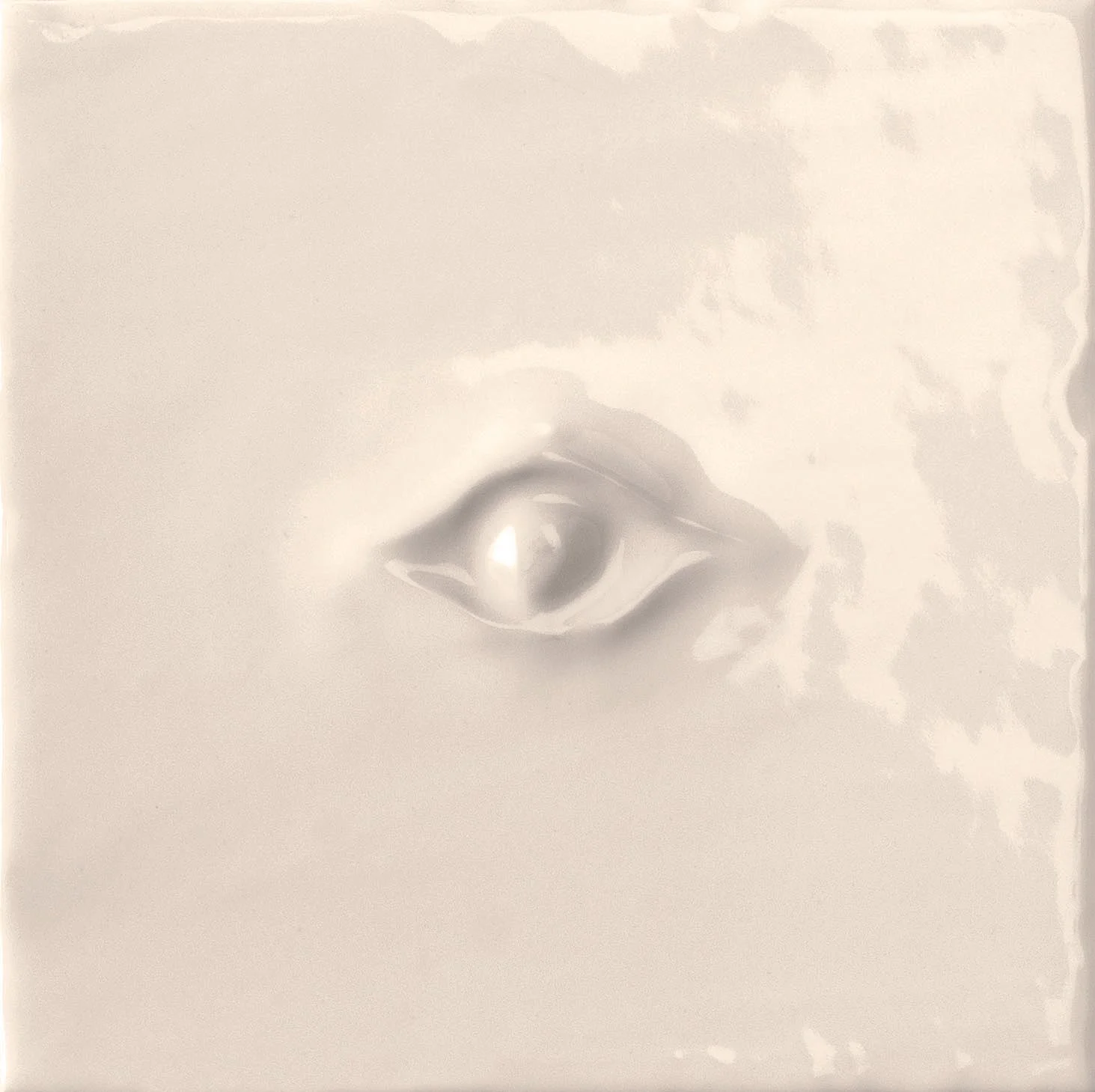 eyes2_glossy_chalk_15x15_00050.jpg