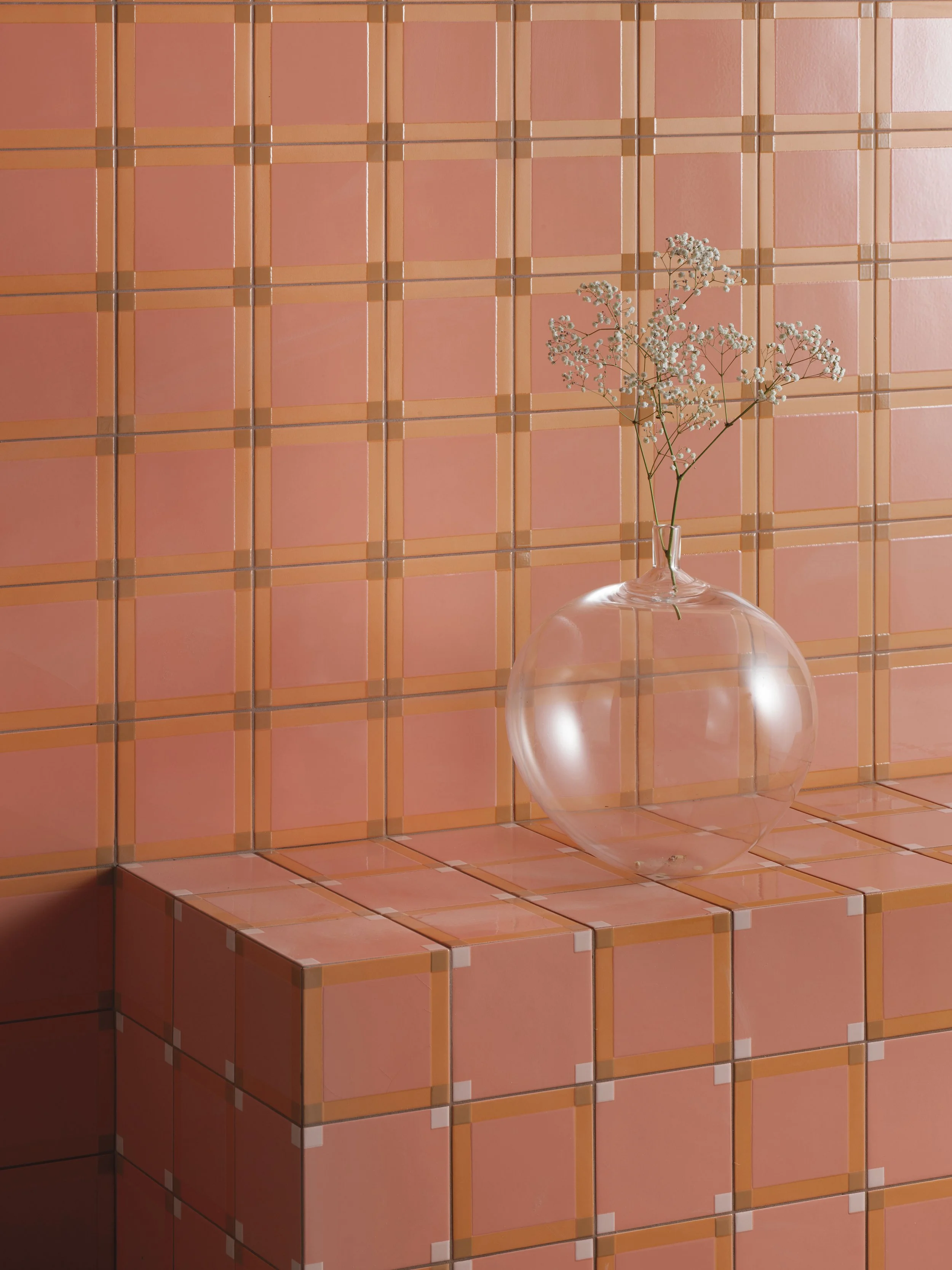 Homage_to_the_square_Peach_Ph.Gerhardt Kellermann.jpg