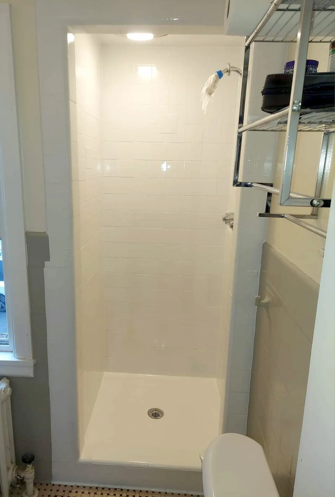 Tub Glazing by April | Cleveland, OH
