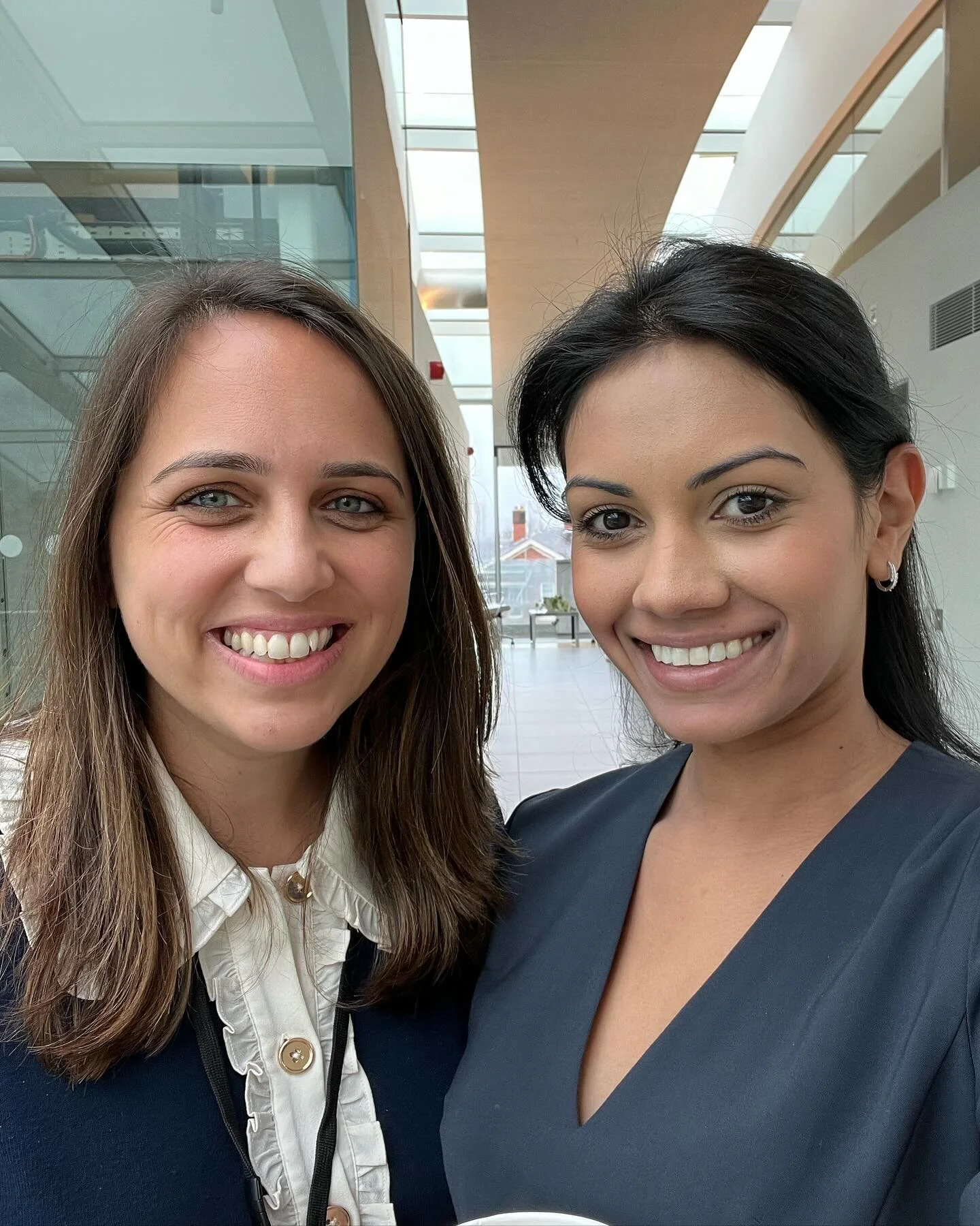 Beyond fortunate to attend the Obstetric Medicine Course this week! 🌟🩷 Catching up with colleagues and mentors whilst listening to updates in research has been such a treat!