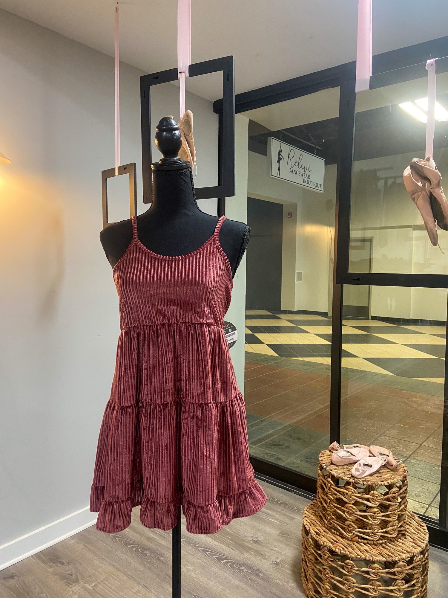 Mauve dress.jpeg