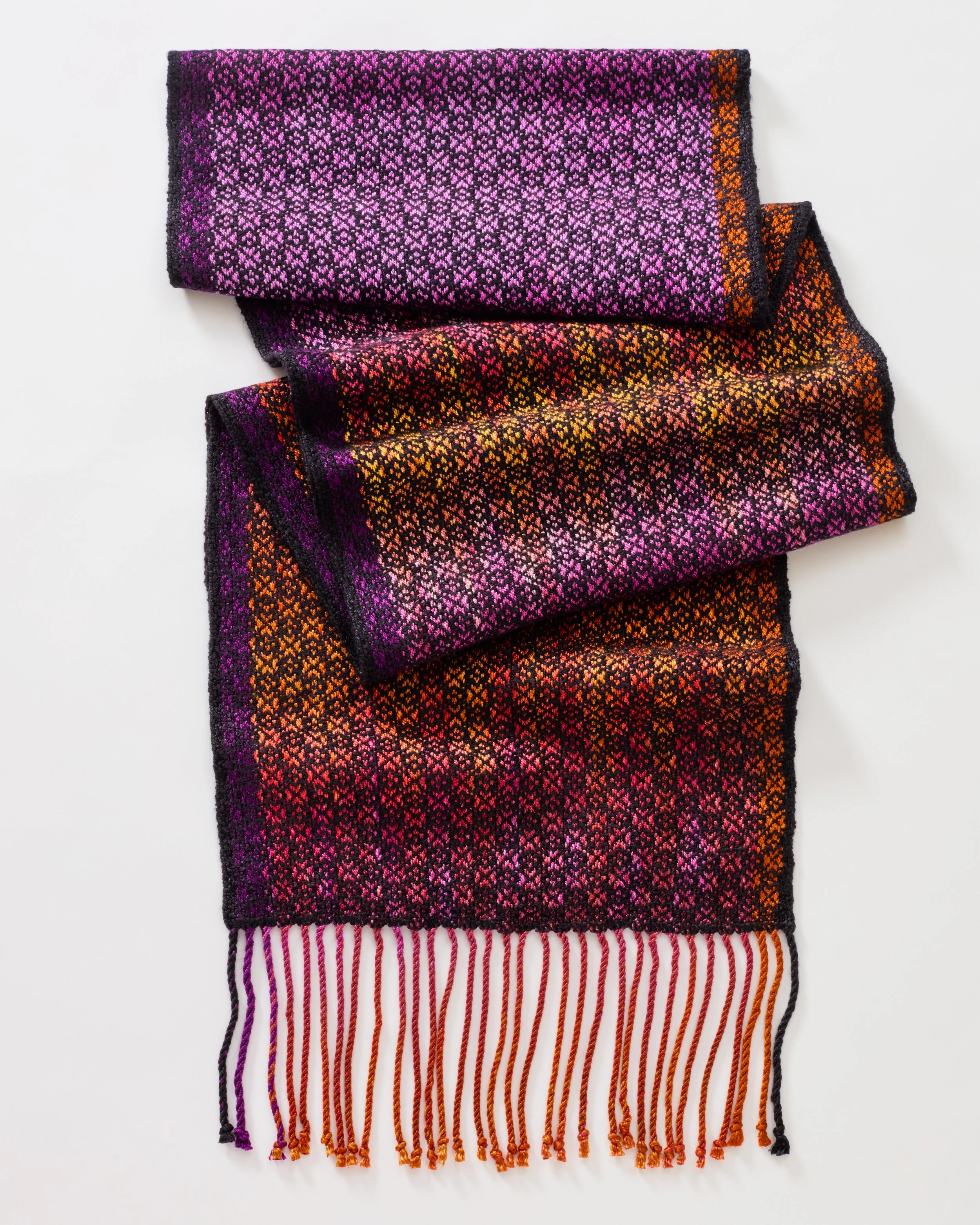 2025-11-03-BOCO-UniquleyWhidbey-PDP-JewelGarden4Black-3-373-1 small.jpg