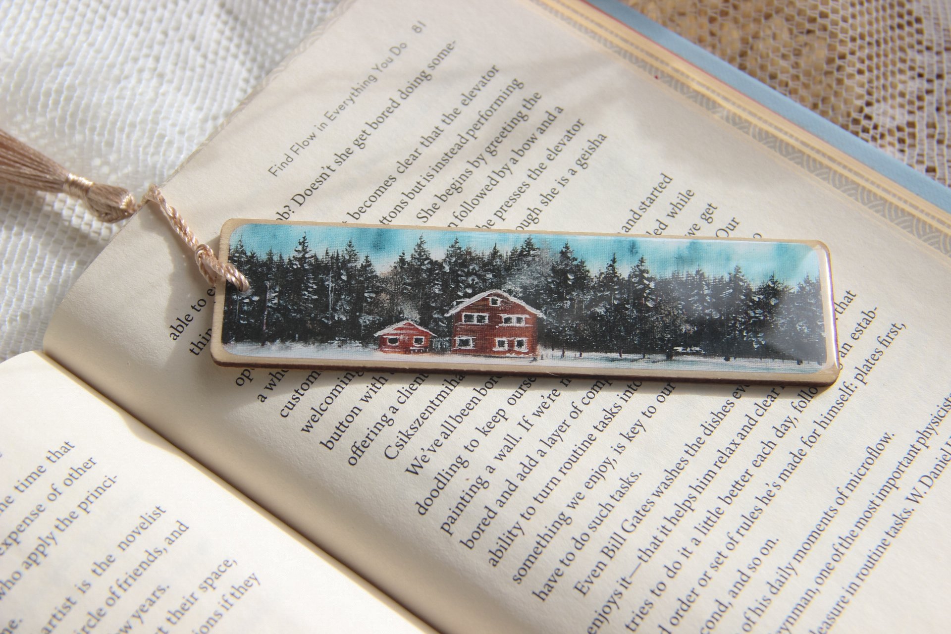 Piece of Art Bookmark - Cottage in the snow