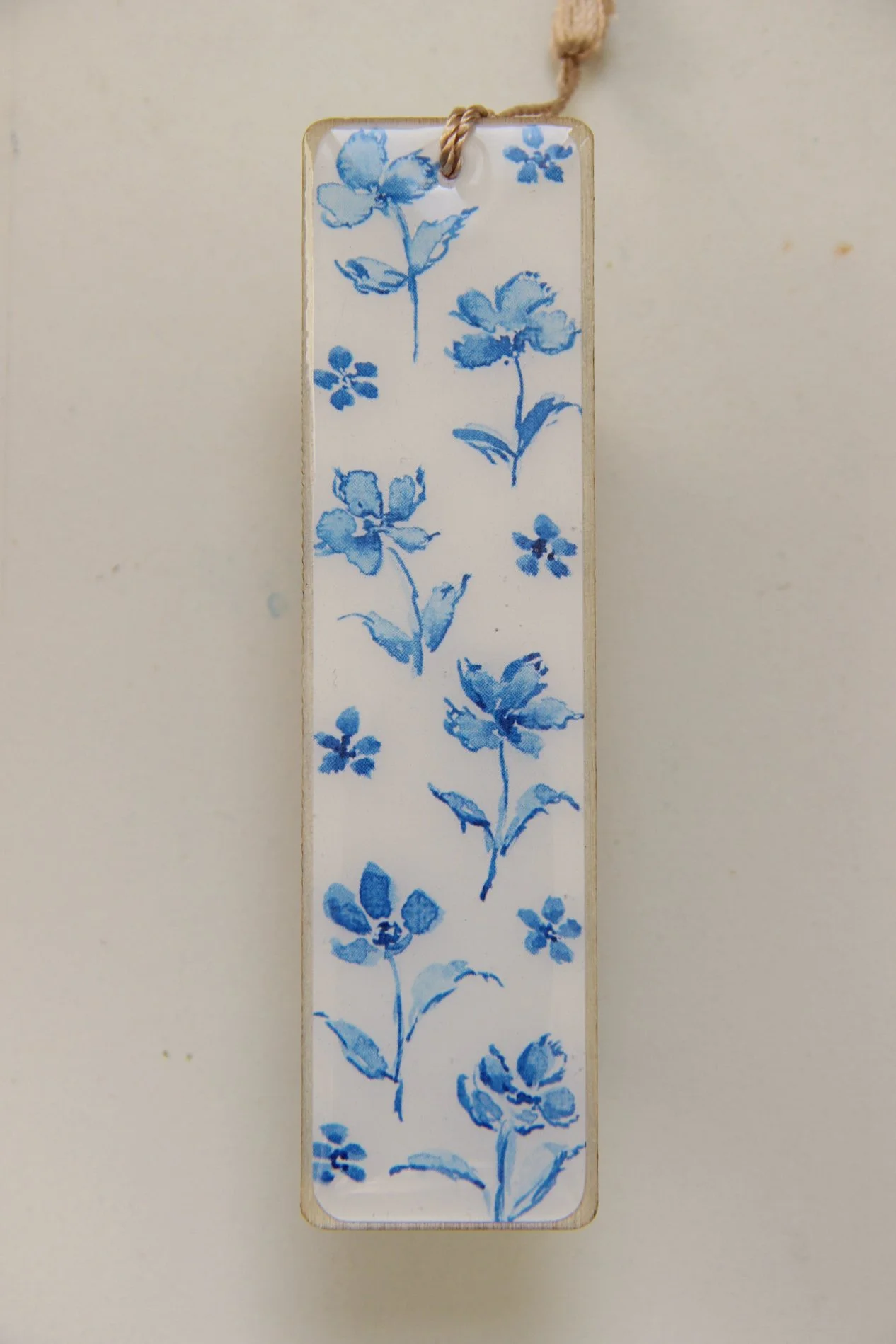 Set of illustrated bookmarks with intricate blue-and-white floral and ornamental patterns inspired by Dutch Delft ceramics and Jaipur blue pottery from India