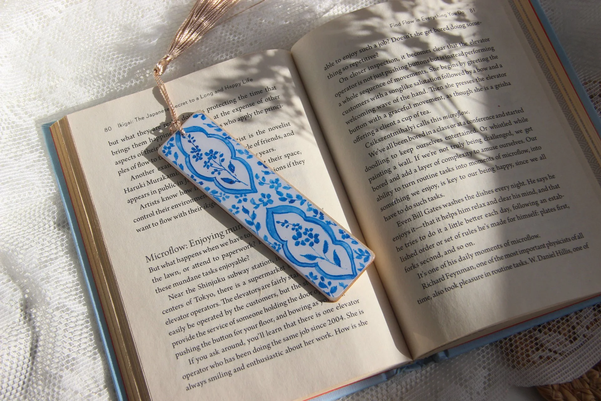 Set of illustrated bookmarks with intricate blue-and-white floral and ornamental patterns inspired by Dutch Delft ceramics and Jaipur blue pottery from India
