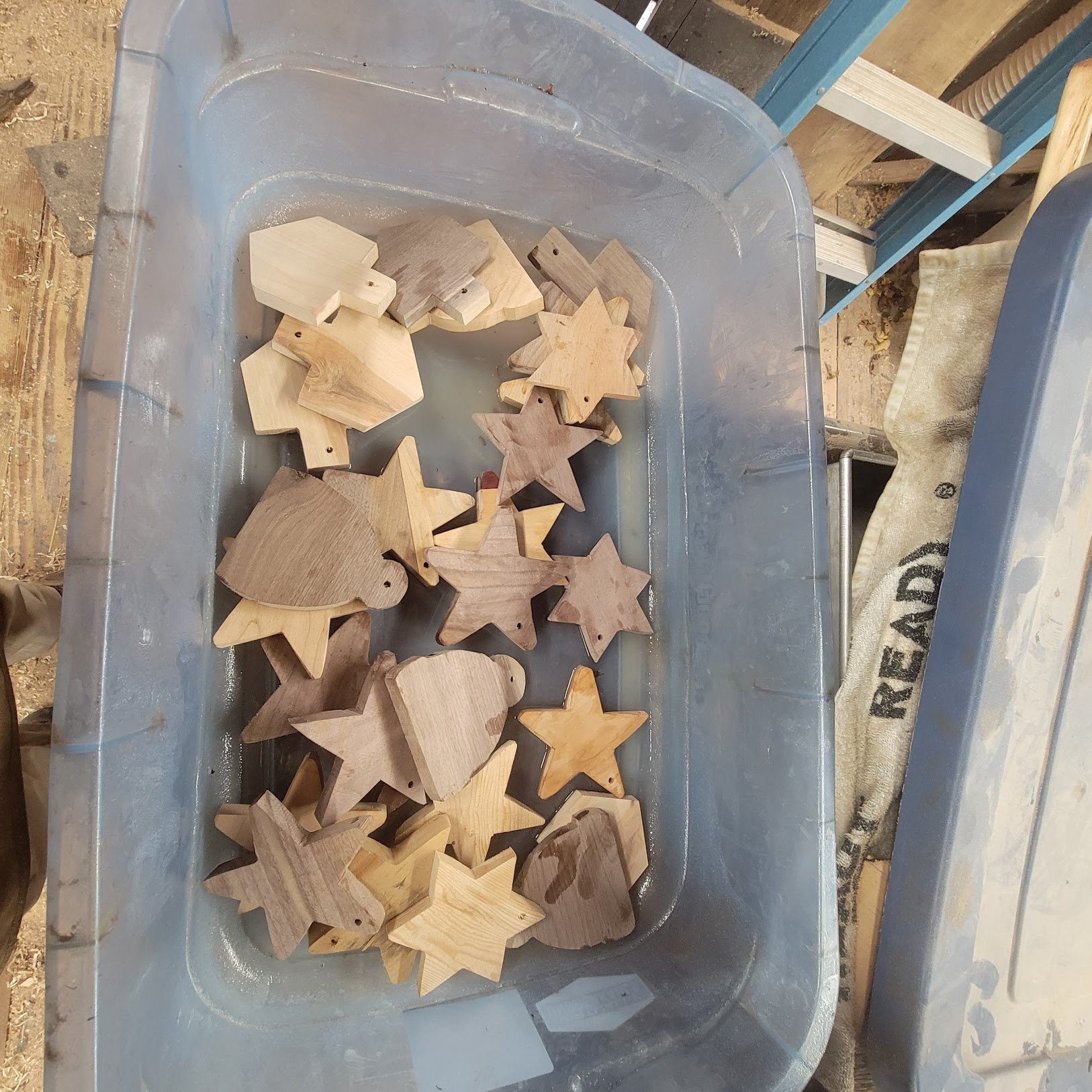 ornaments1.jpg