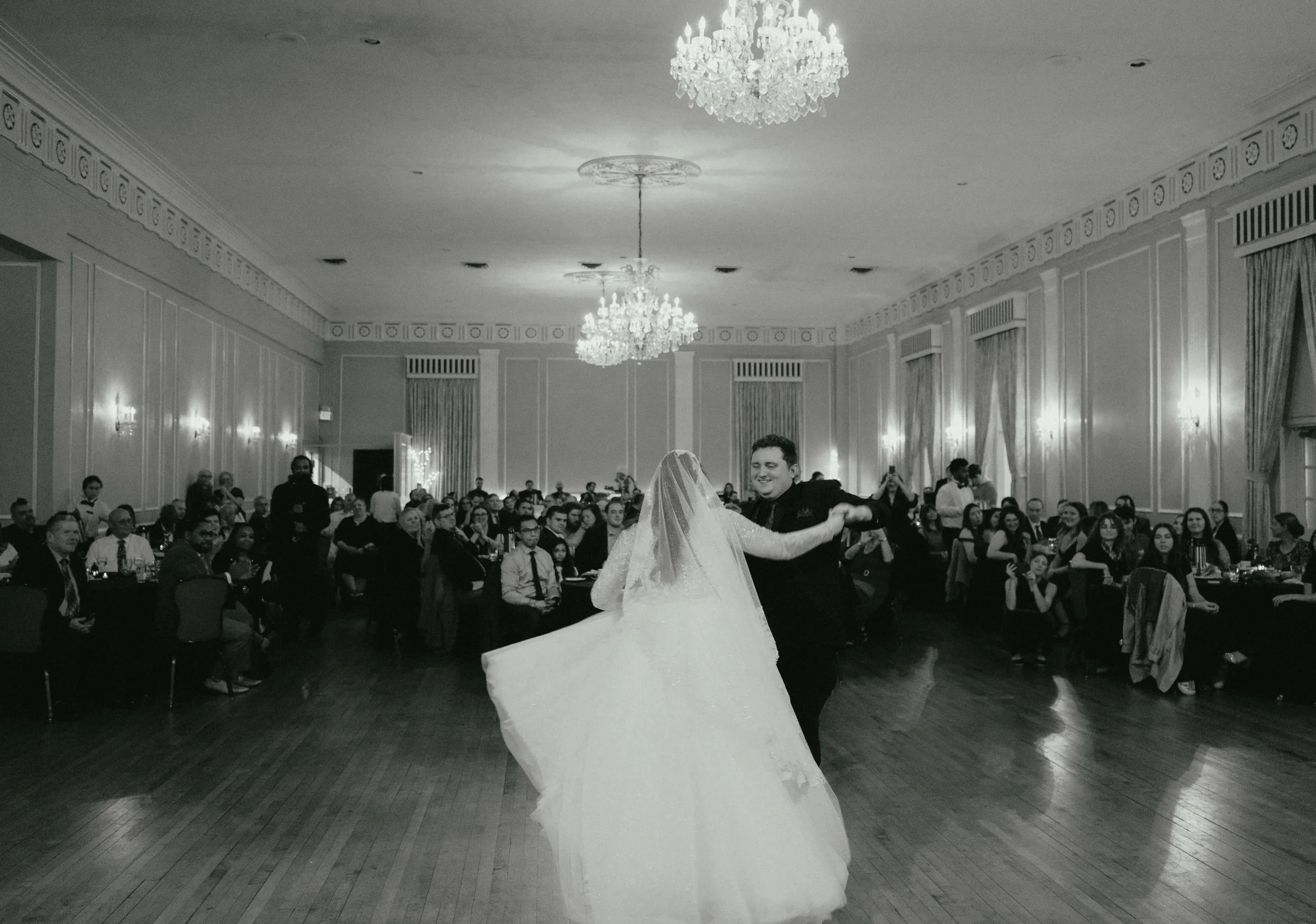  B&W Eamon&Gina-11.jpg