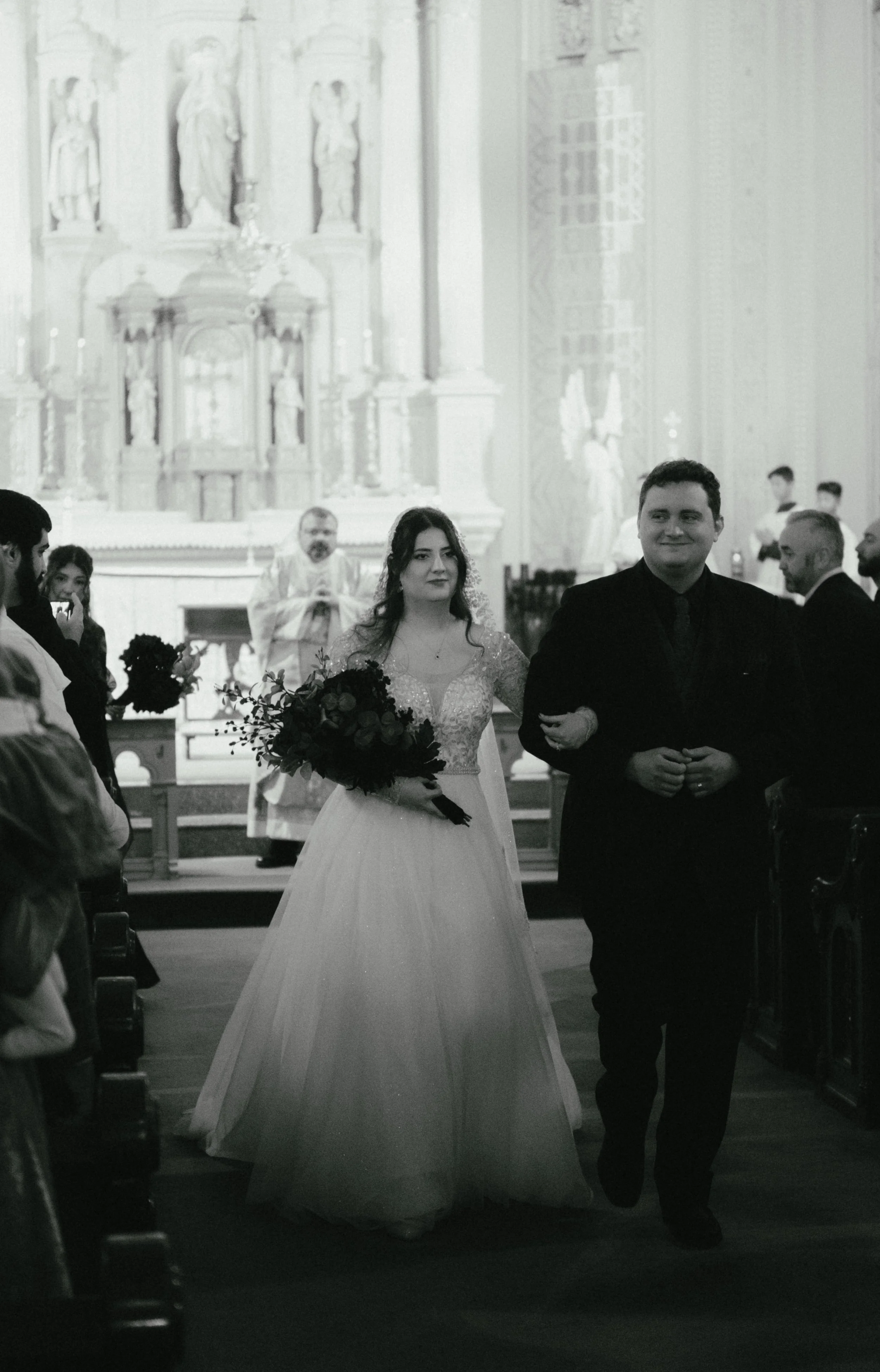  B&W Eamon&Gina-3.jpg