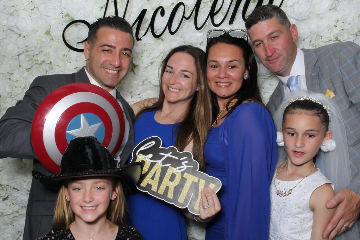 Nicolena&rsquo;s First Communion was so much fun, check out our newest props on some of our cutest clients🤍📸

📍 Alias Smith &amp; Jones 

#vendor #photobooth #photobooths #photoboothfun #photoboothprops #photoboothowners #photoboothrental #photobo