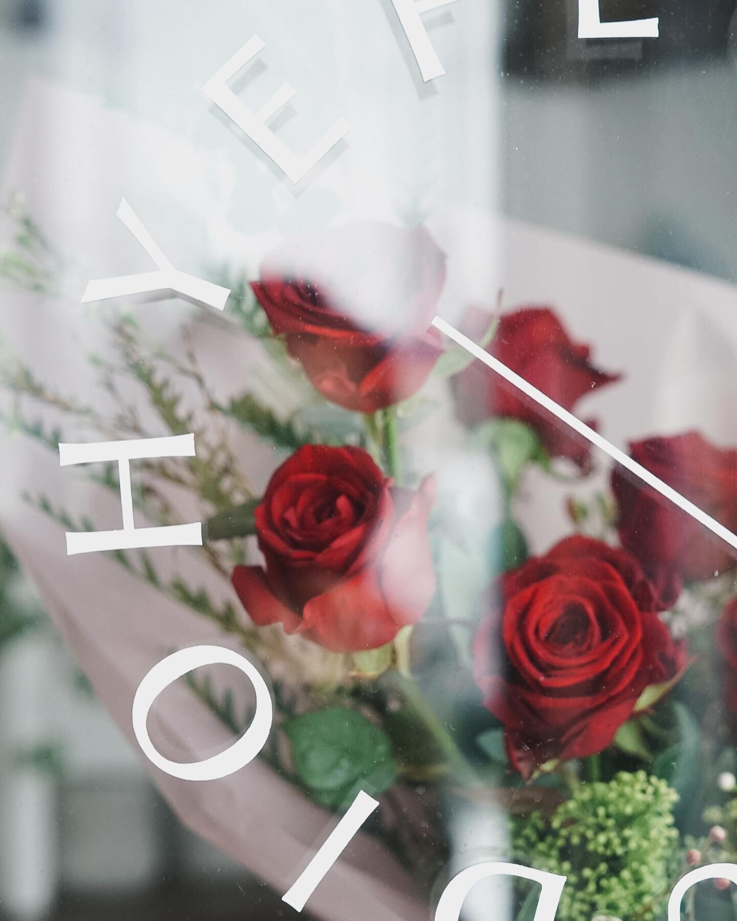 It&rsquo;s not too late to order flowers for your lover! 💖 Shop online and use the code &lsquo;VDAY2024&rsquo; for 10% off on your order! ✨

#valentinesday2024 #valentinesflower #valentinedaygiftideas #yvrflowers #newwestflorist #vancouverflowerdeli