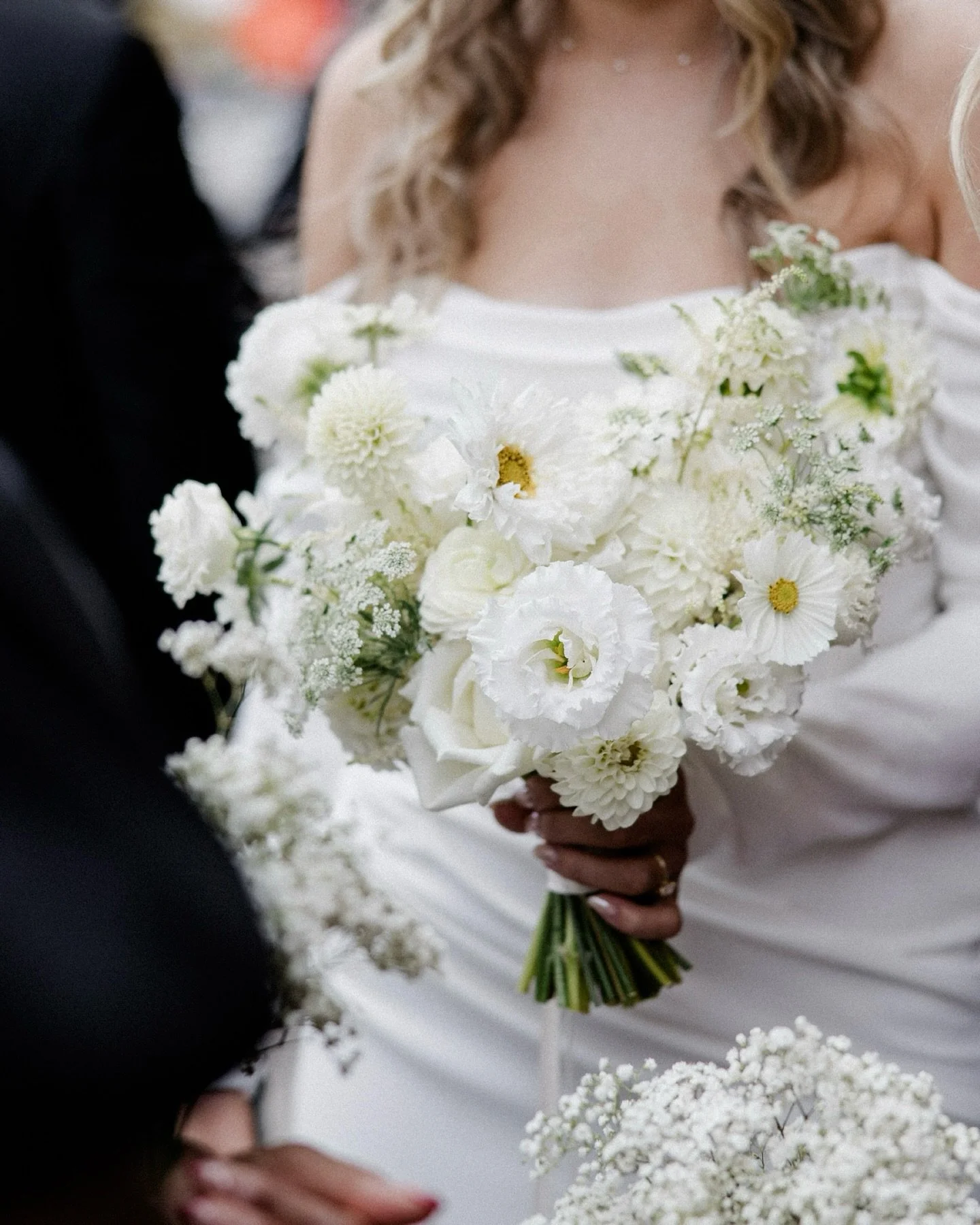 Throwing it back to A + M&rsquo;s beautiful day with the amazing @joyfulevents.ca ✨ Forever inspired by this modern yet timeless celebration of love. 🤍

Happy first anniversary to A + M &mdash; what a joy it was to be part of your special day! 🕊️

