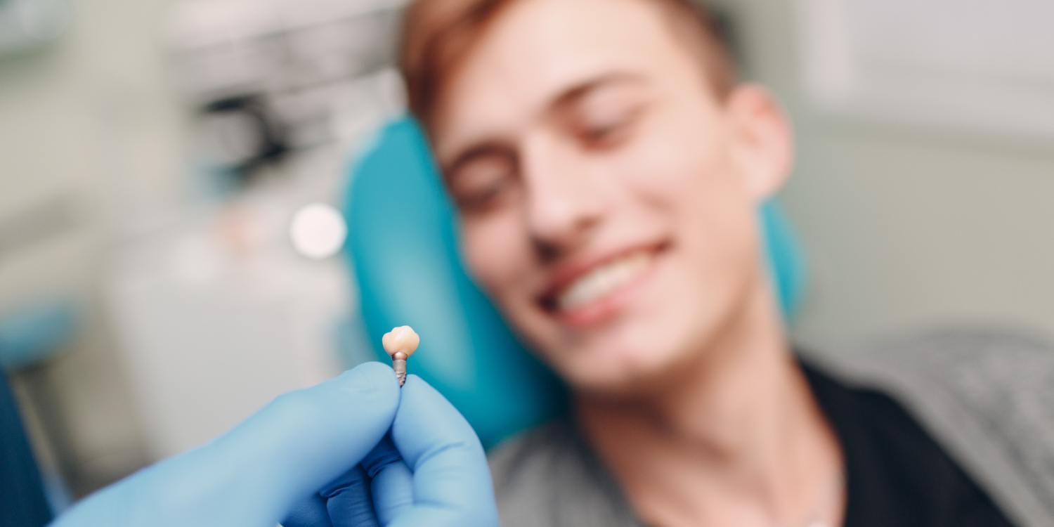 8 Signs You Might Need Dental Implants